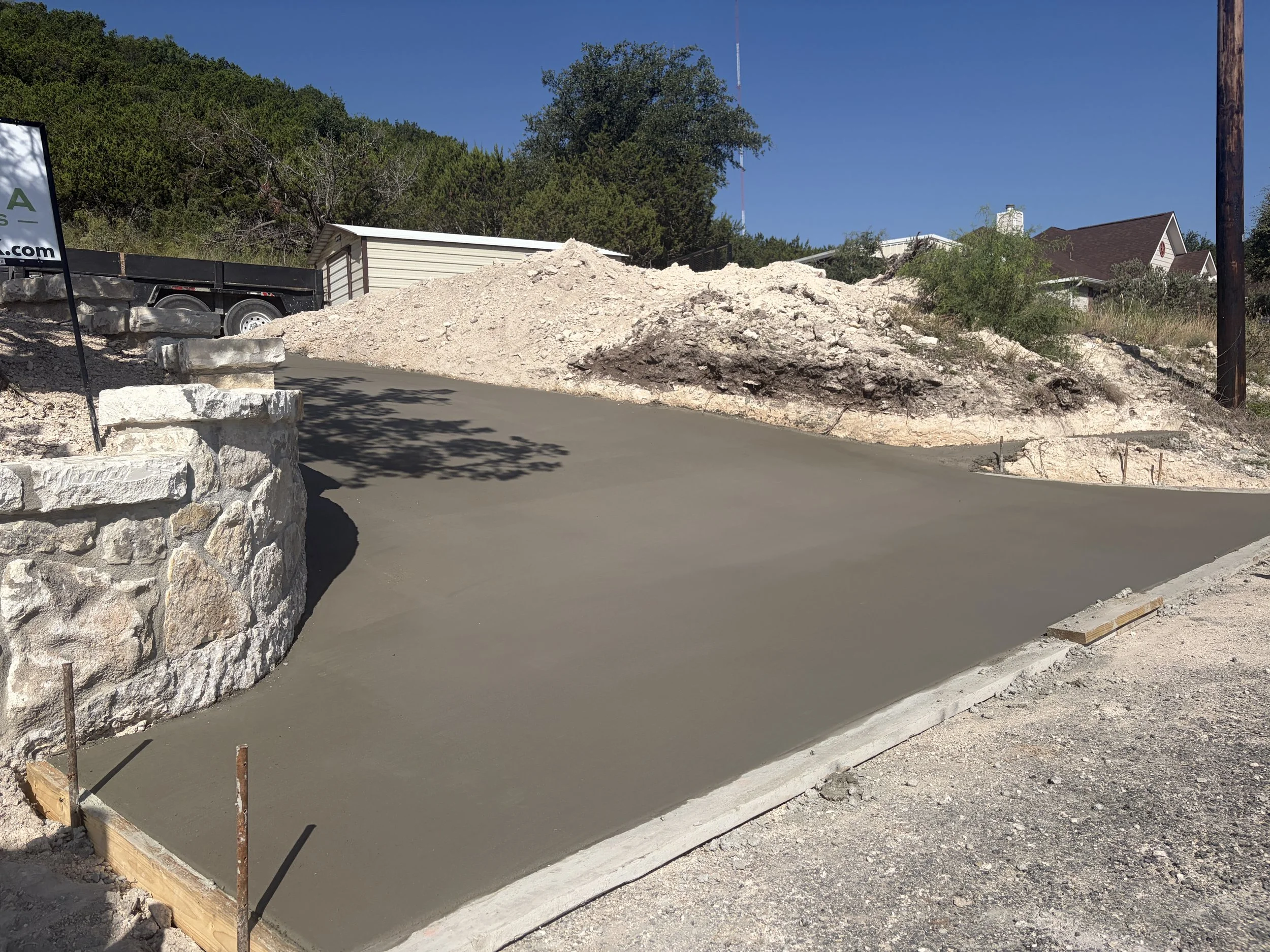 COMPLETE NEW ACCESS & CONTAINED SLOPE
