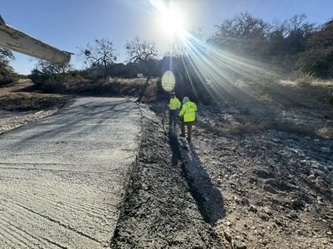 HARDSCAPING & CONCRETE