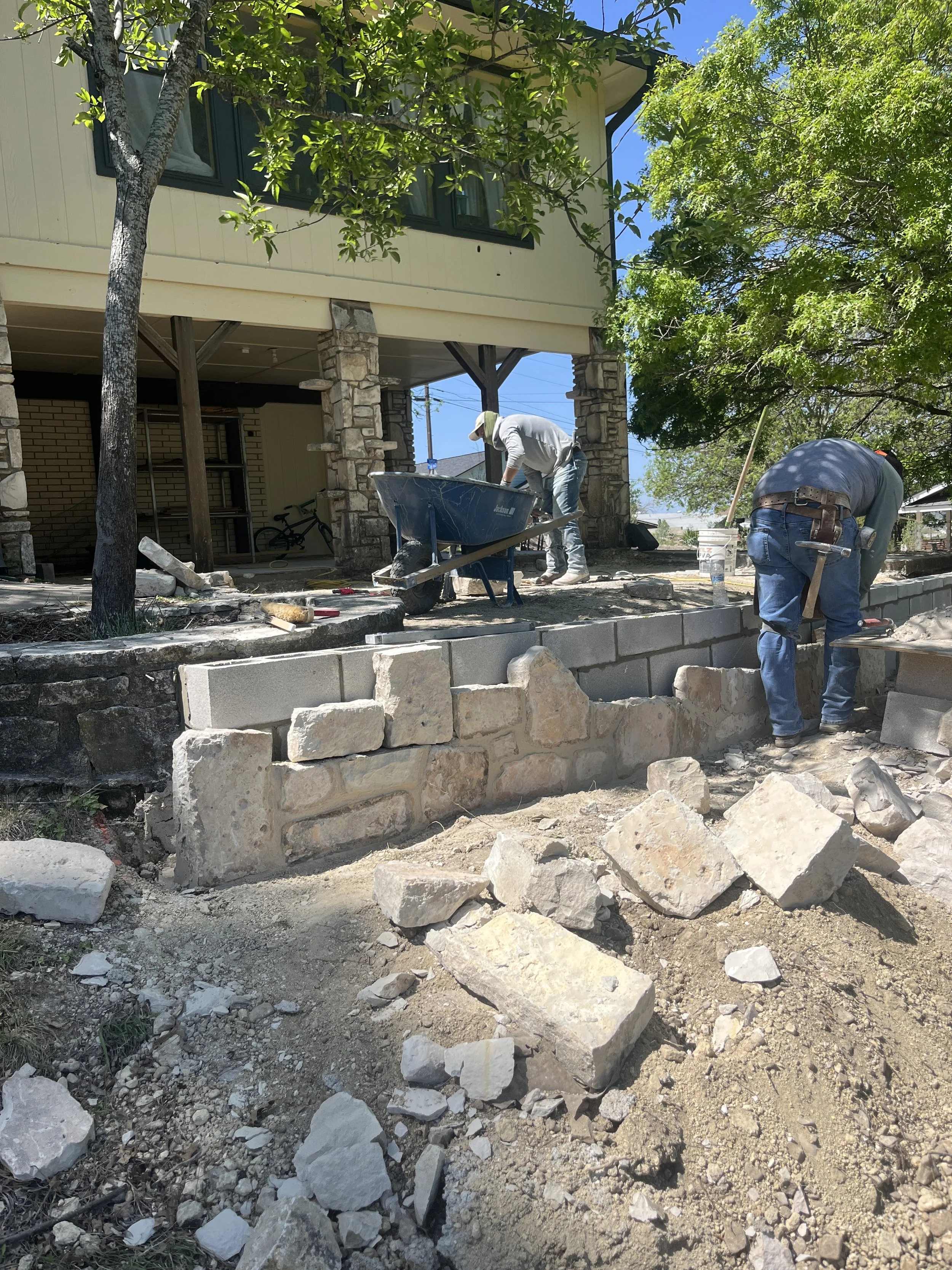 BUILDING THE RETAINING WALL