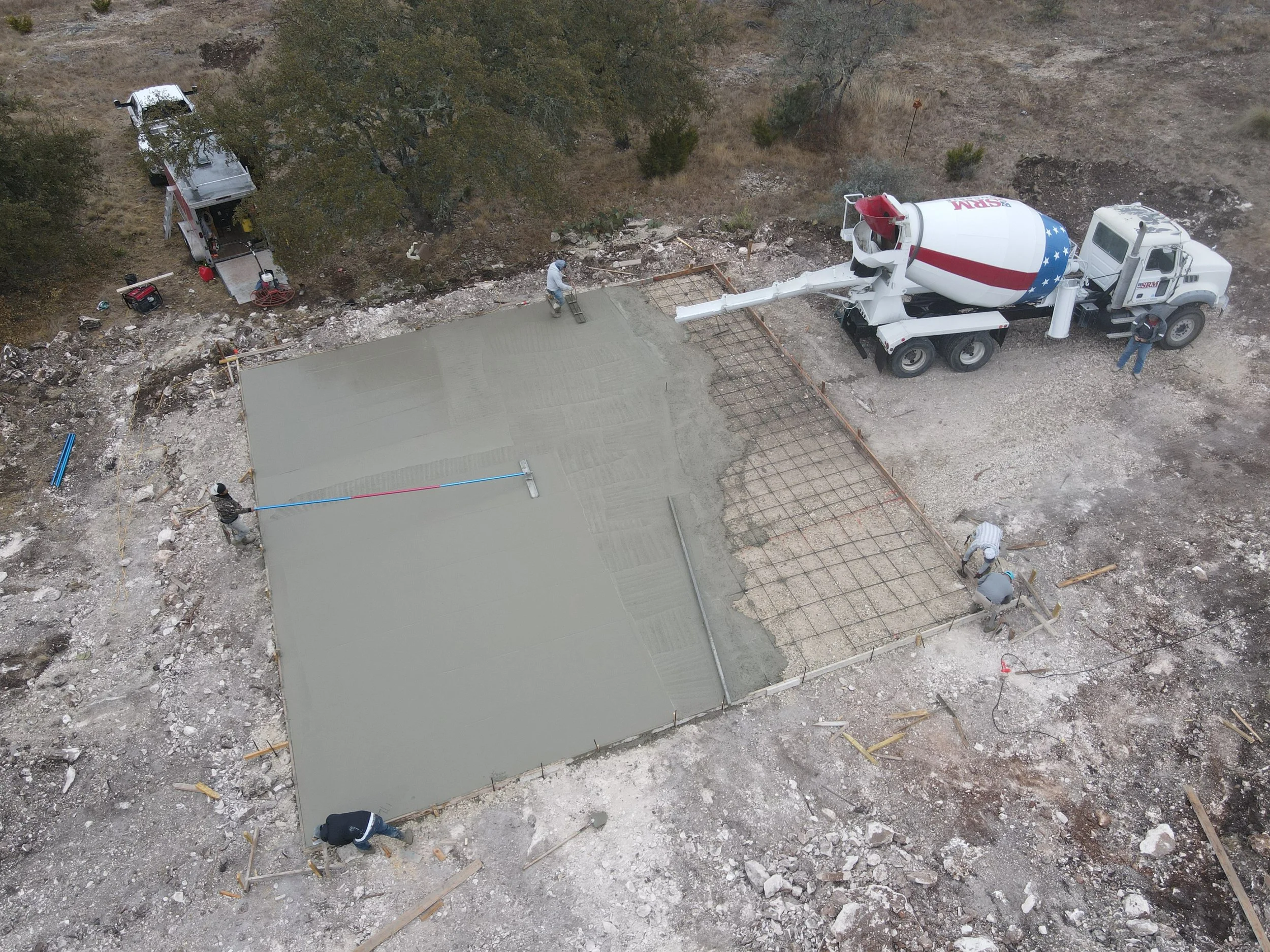 HARDSCAPING & CONCRETE