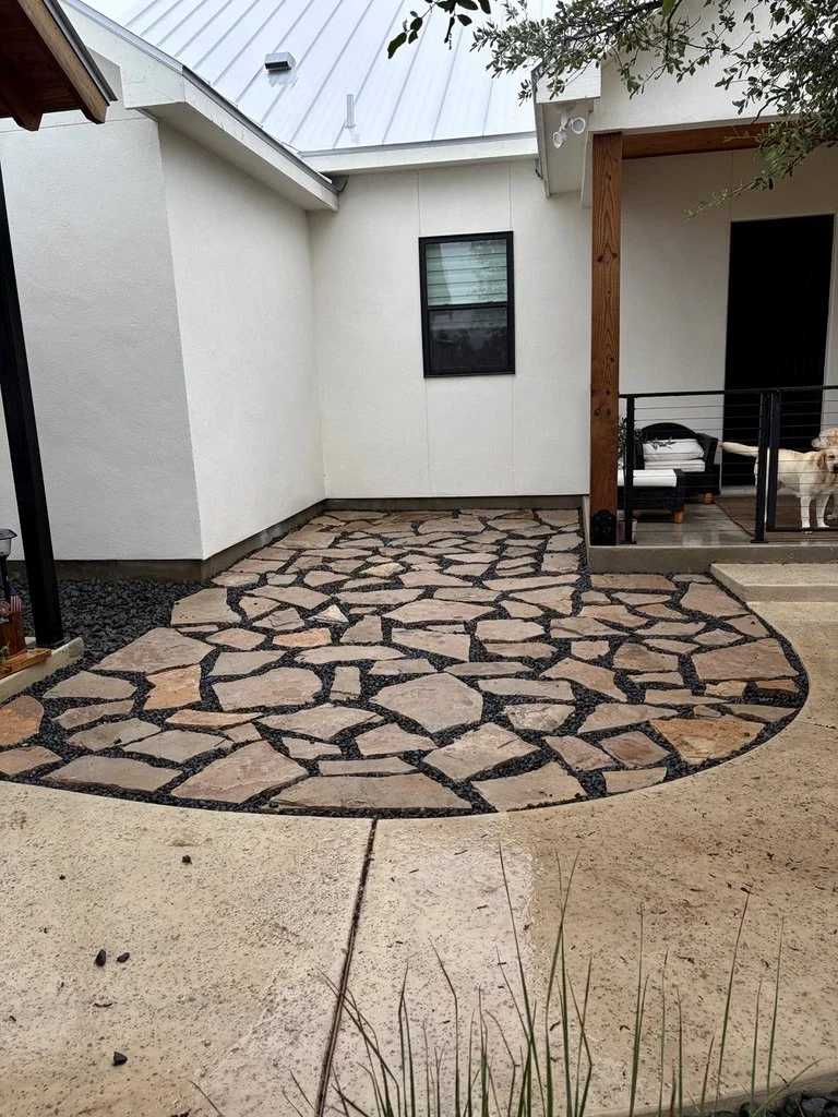 HARDSCAPING & CONCRETE