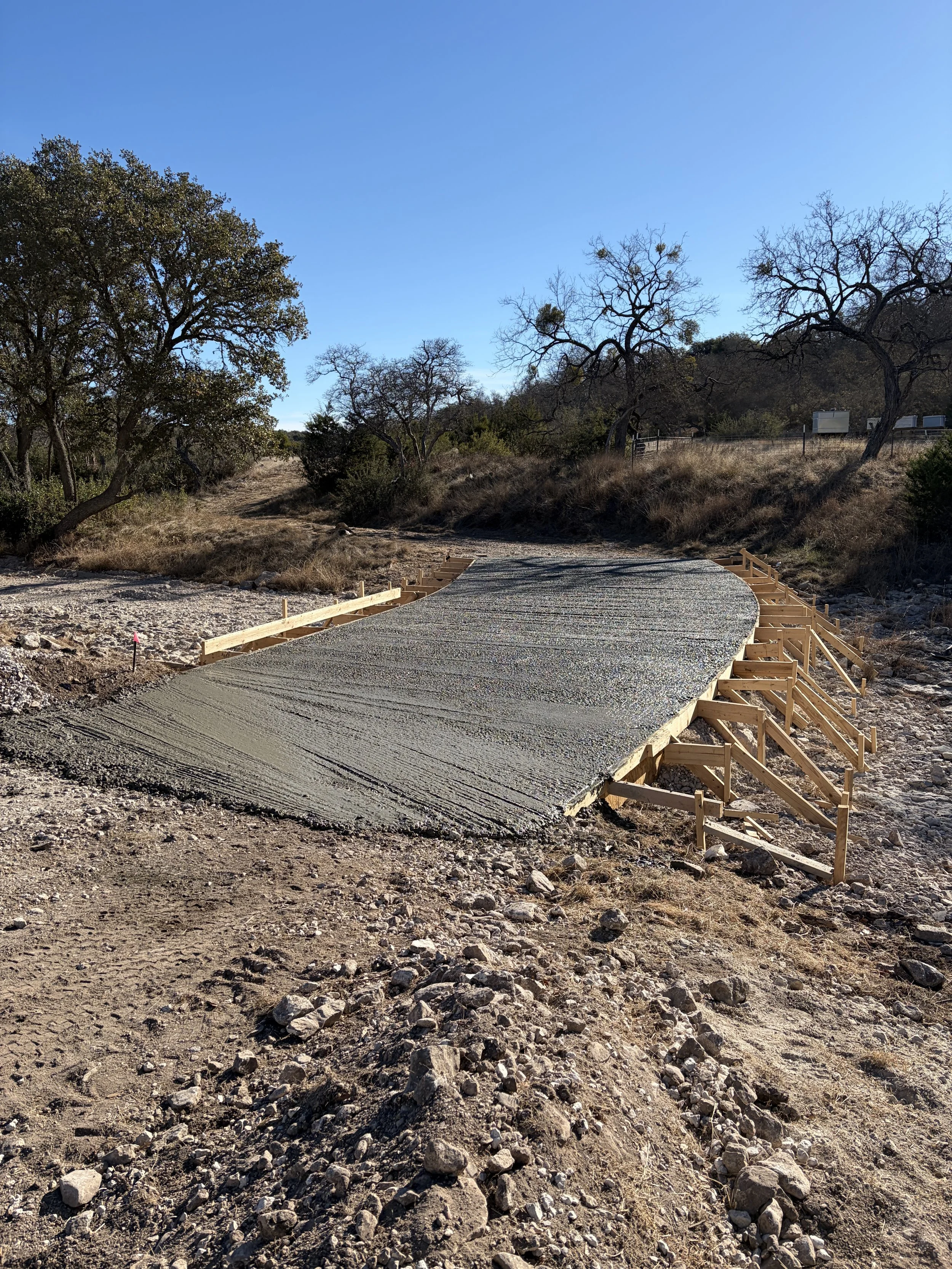 HARDSCAPING & CONCRETE