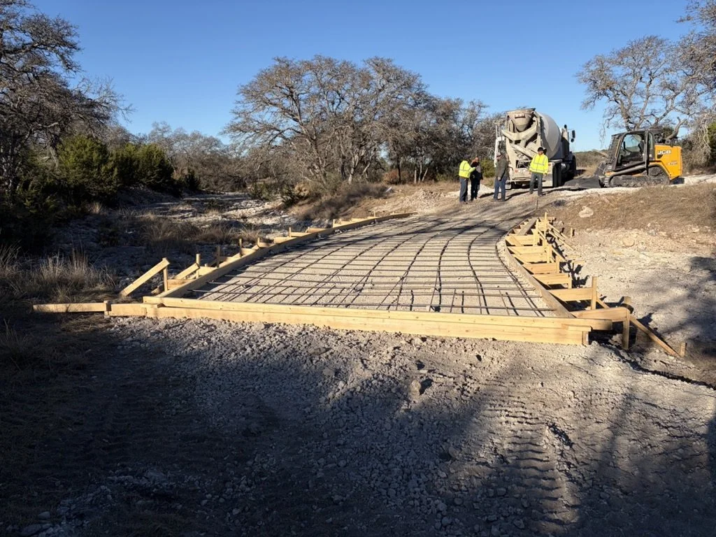 HARDSCAPING & CONCRETE