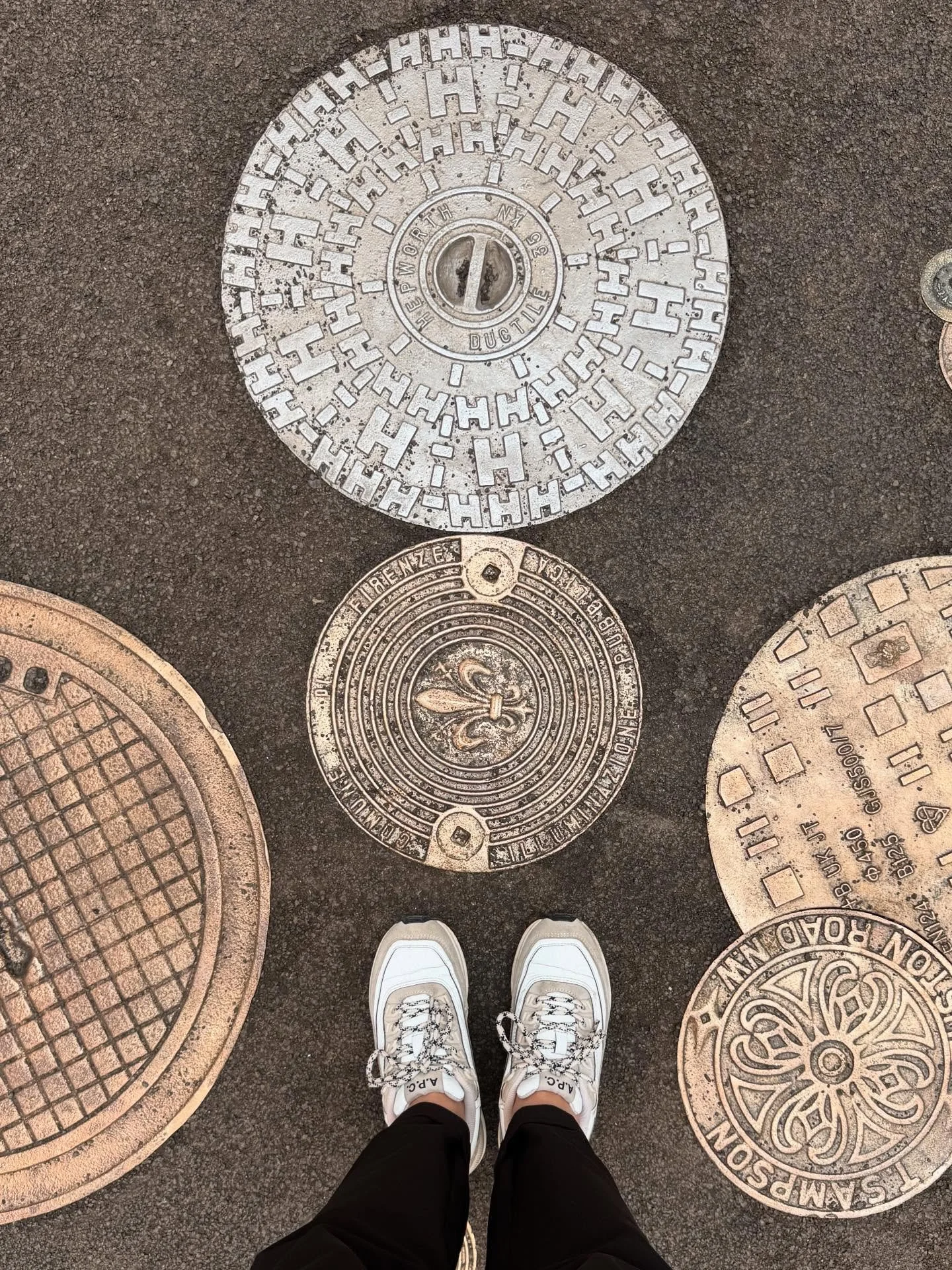 Hors-sol - Tatiana Trouv&eacute;, 2025

#tatianatrouv&eacute; #undergroundnetwork #downtherabbithole #venice #contemporaryart