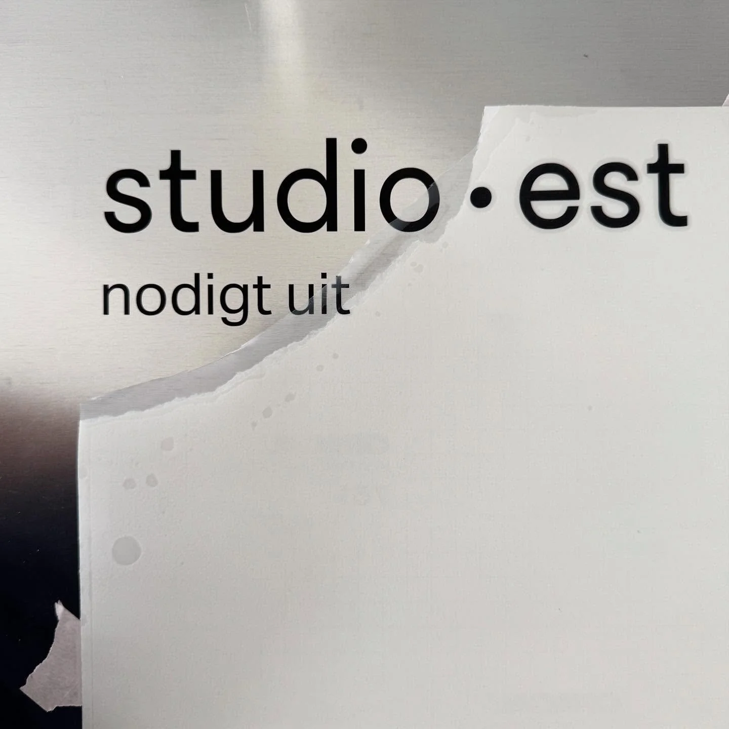 This weekend, the former &ldquo;Fishbone&rdquo; restaurant at the Zeebrugge fish market will provide the unique setting for a three-day exhibition showcasing @lindajasminmayer work. The artist will share her artistic exploration of plankton, and on S
