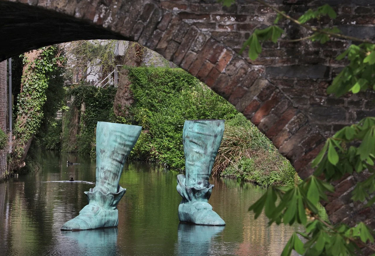 Who?, Iván Argote, Bruges Triennial 2024 © Filip Dujardin