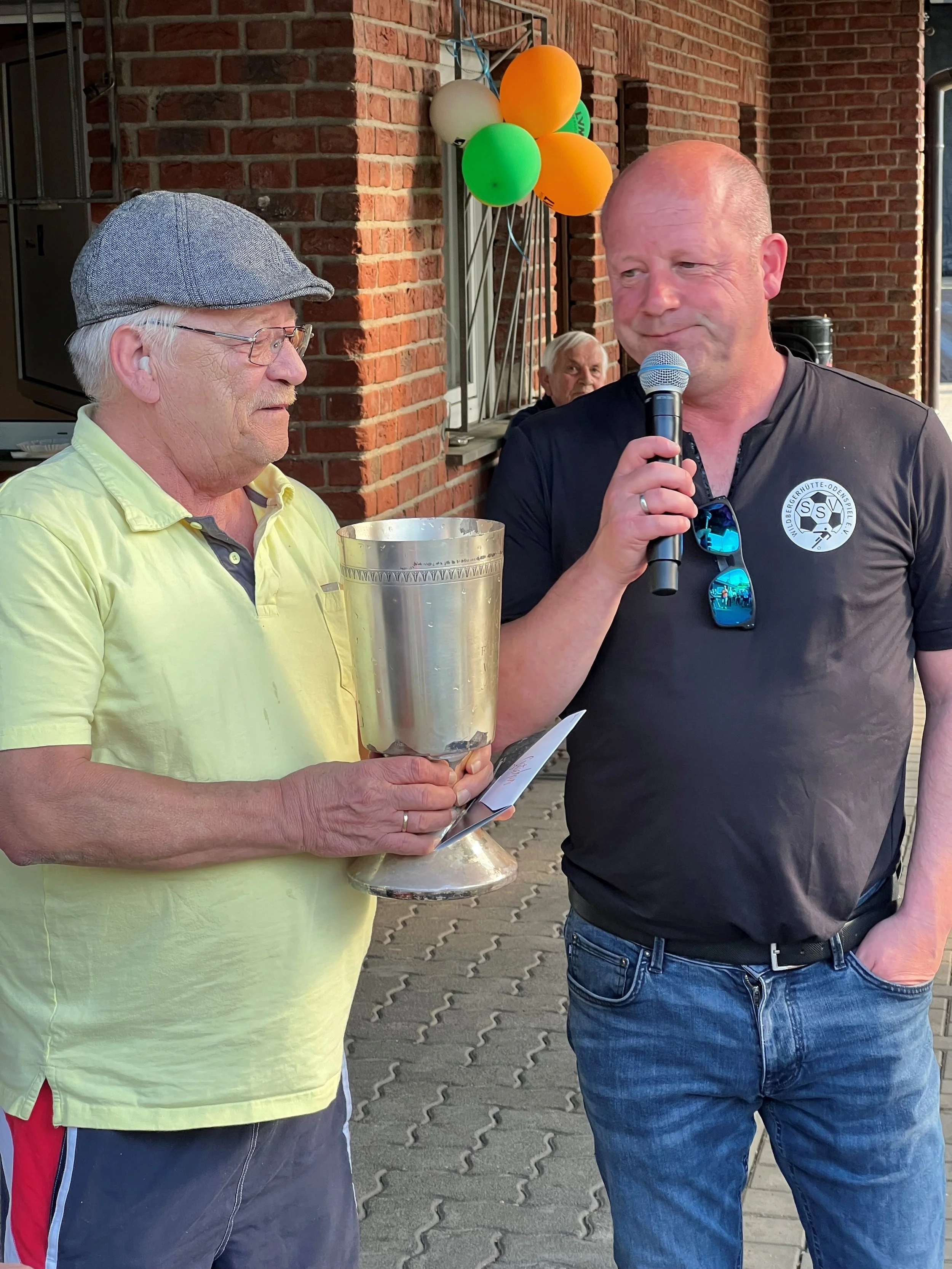 Nachruf auf Bruno Herrmann