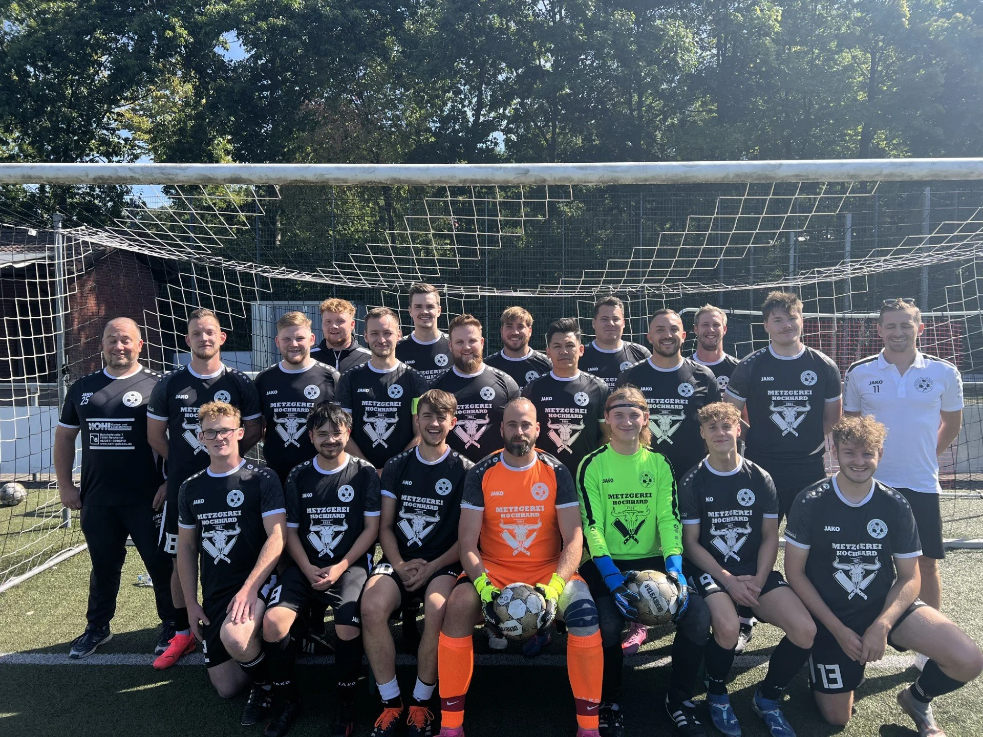 UNSERE ZWEITE feiert Kantersieg