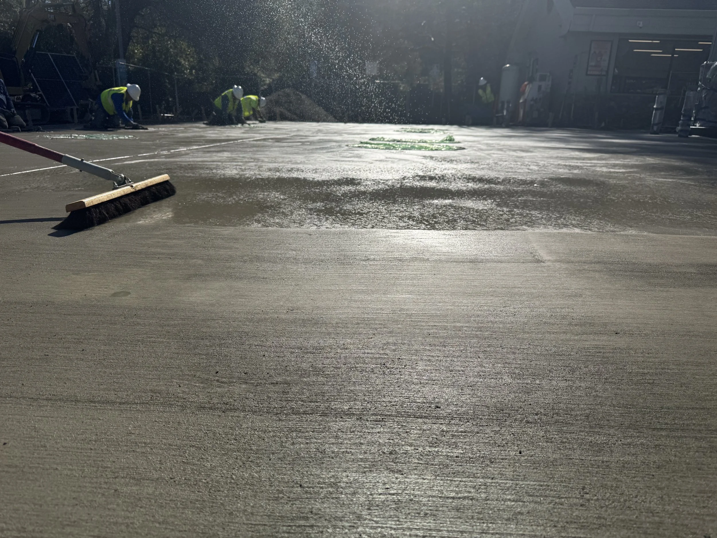 Commercial concrete flatwork broom finish Bay Area — Precision Concrete Engineering Inc.