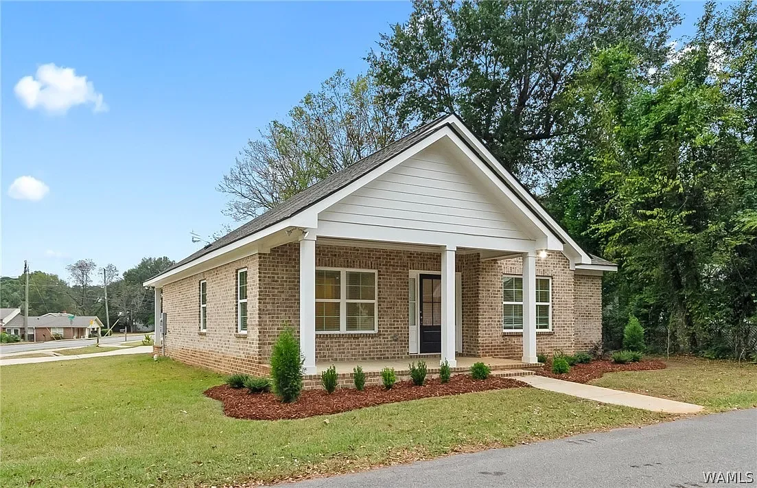 1748 Sunrise Pointe Way completed home