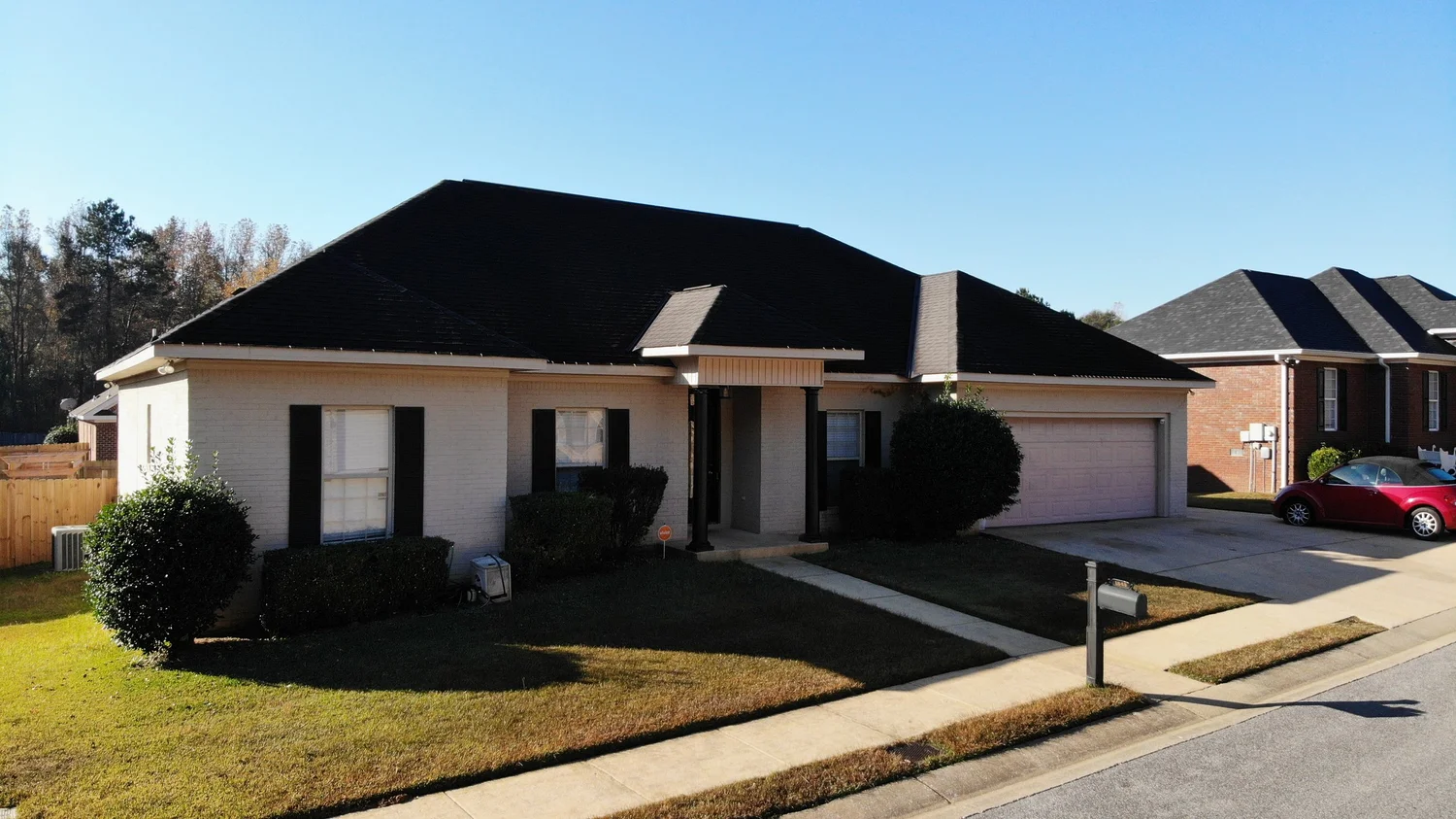 863 Carleton ST completed home