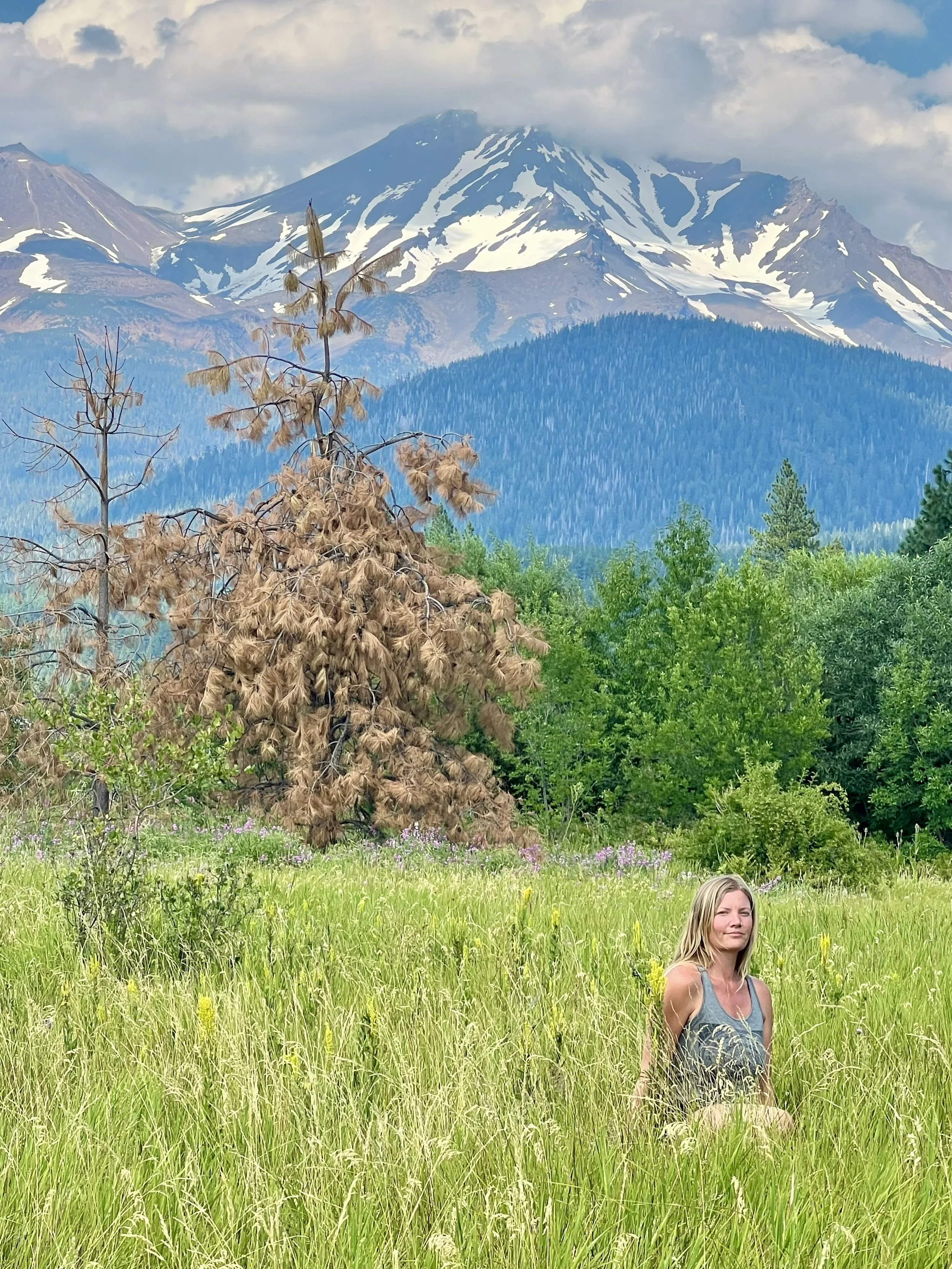 Rebecca Rozelle Presnall_Nourish Wholeness Founder, Professional Herbalist and Ceremonial Space Holder