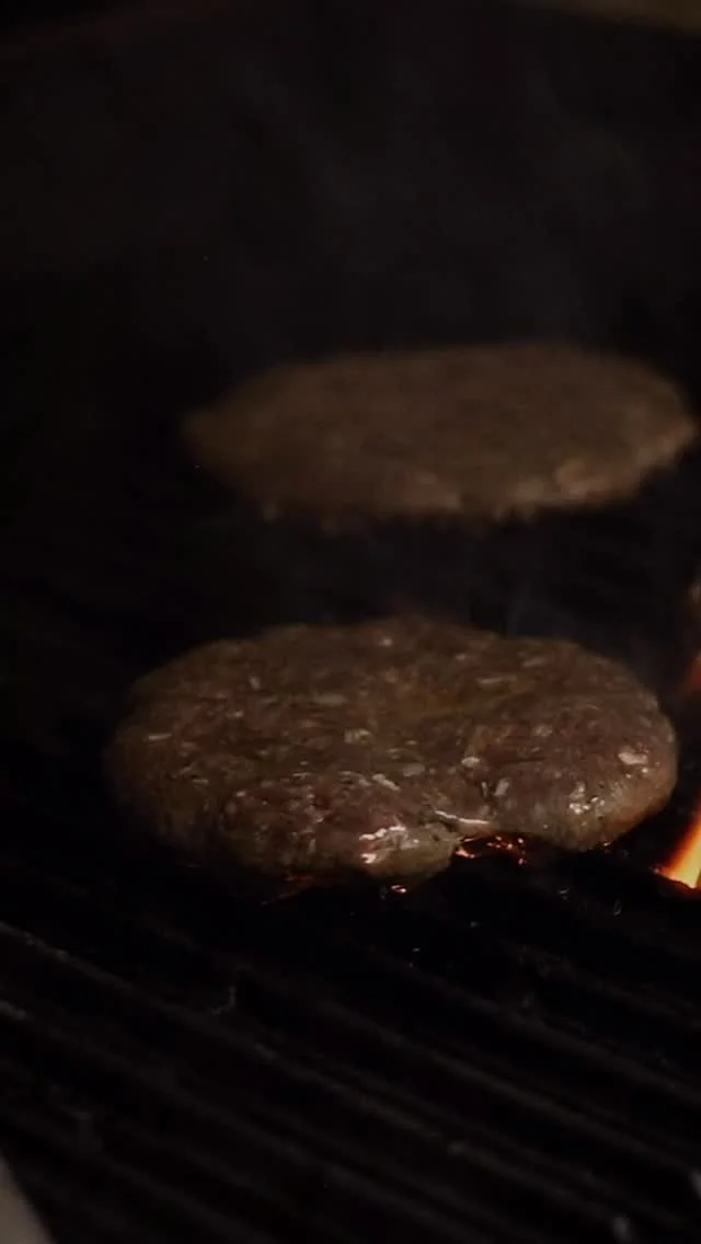 any bacon lovers here?🥓 🍔✨