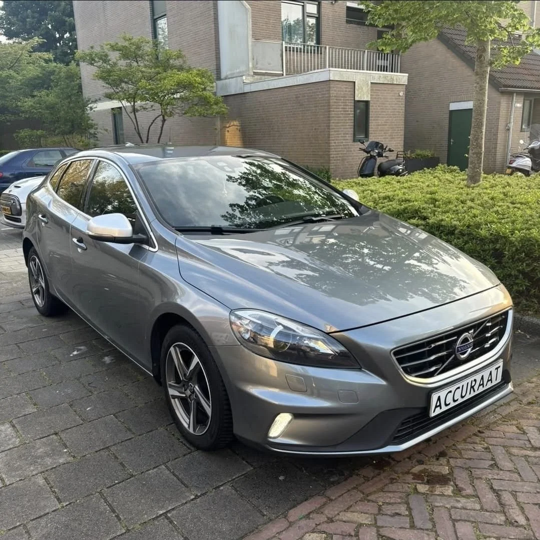 Volvo V40 R-Design
