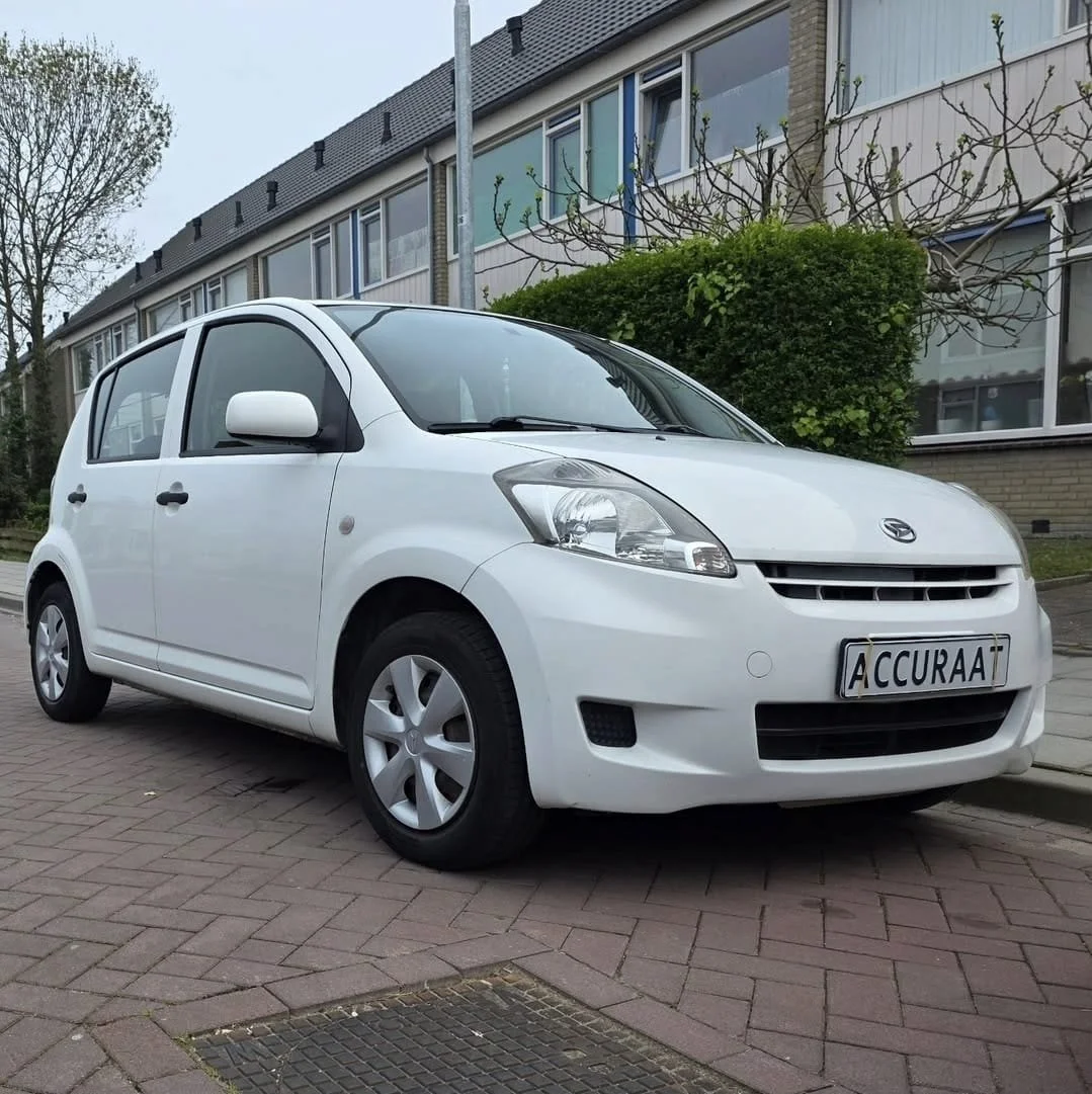 Daihatsu Shiron