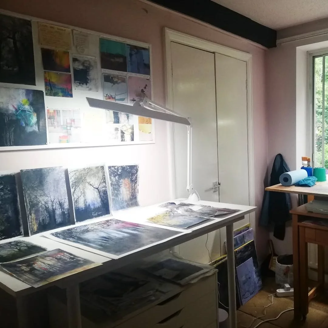 New studio taking shape 😀
I am feeling very fortunate to finally have the dedicated painting room I've been longing for these last few years! I've been quiet on here for a few months since our house move, but thought it was about time I shared some