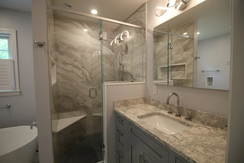 HM Remodeling Bathroom 10.jpg
