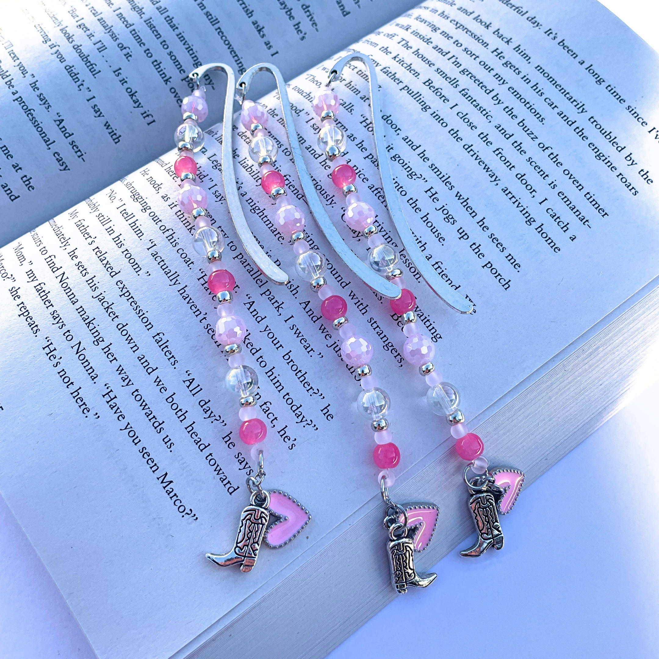 Howdy Love | BEADED BOOKMARK