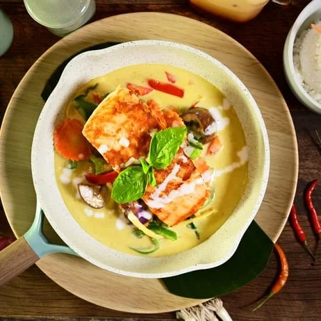 green-curry-salmon.jpeg