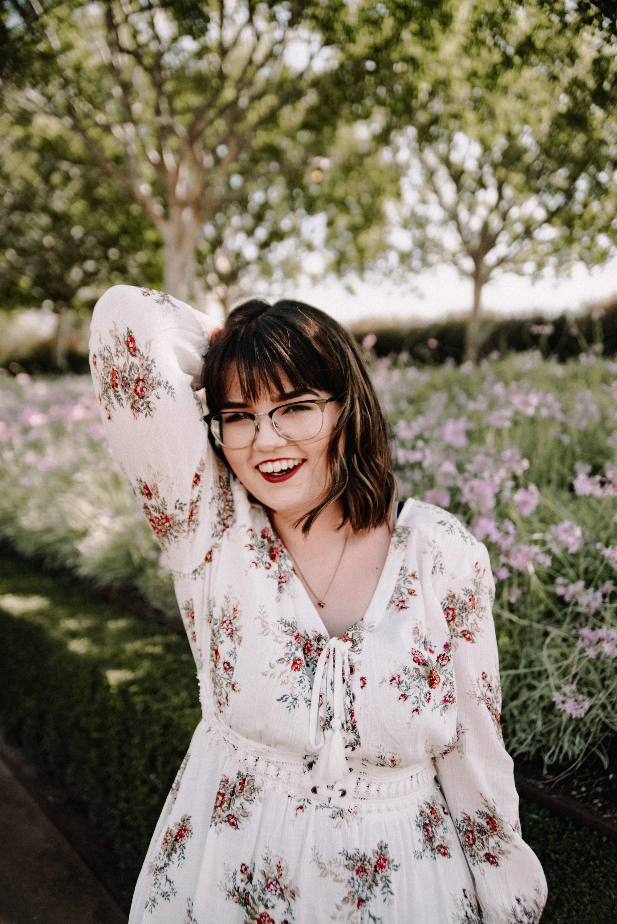 BT18-woman-dark-hair-glasses.jpg