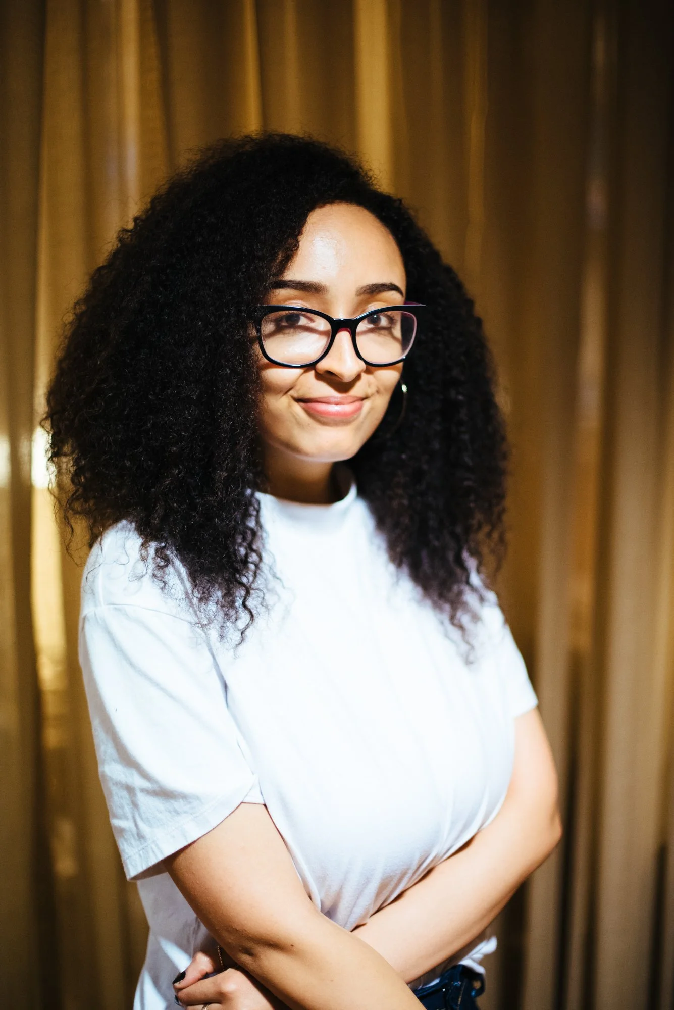 BT160-mixed-person-smiling-glasses.jpg