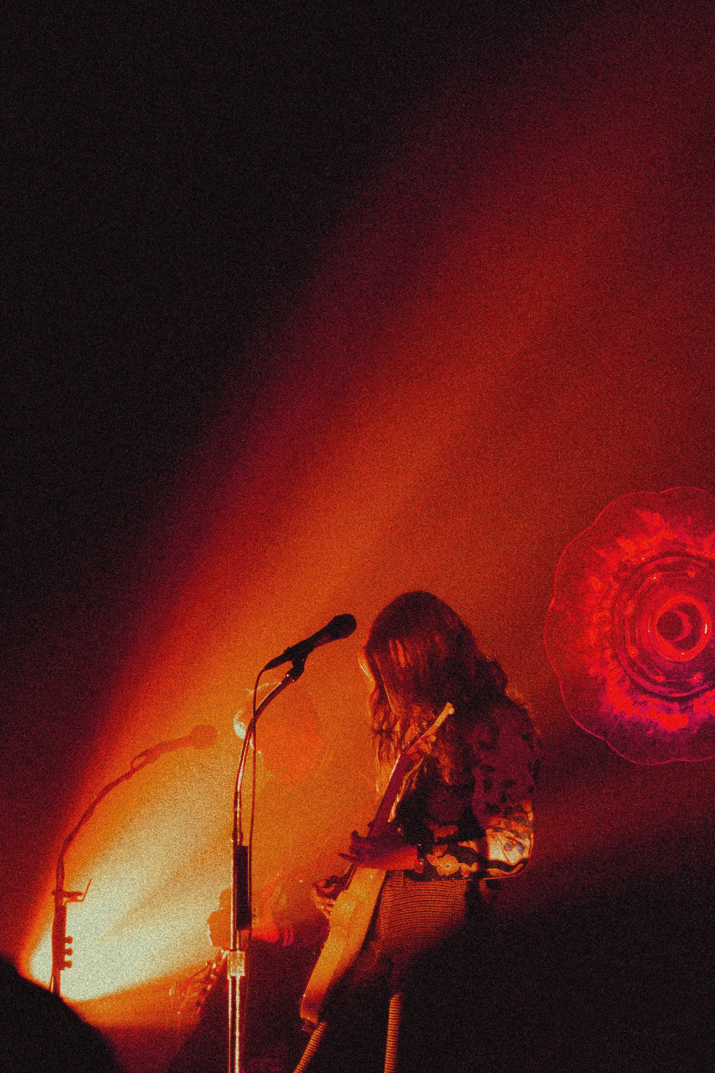 aly-aj-ryman-nashville-guitar.jpg