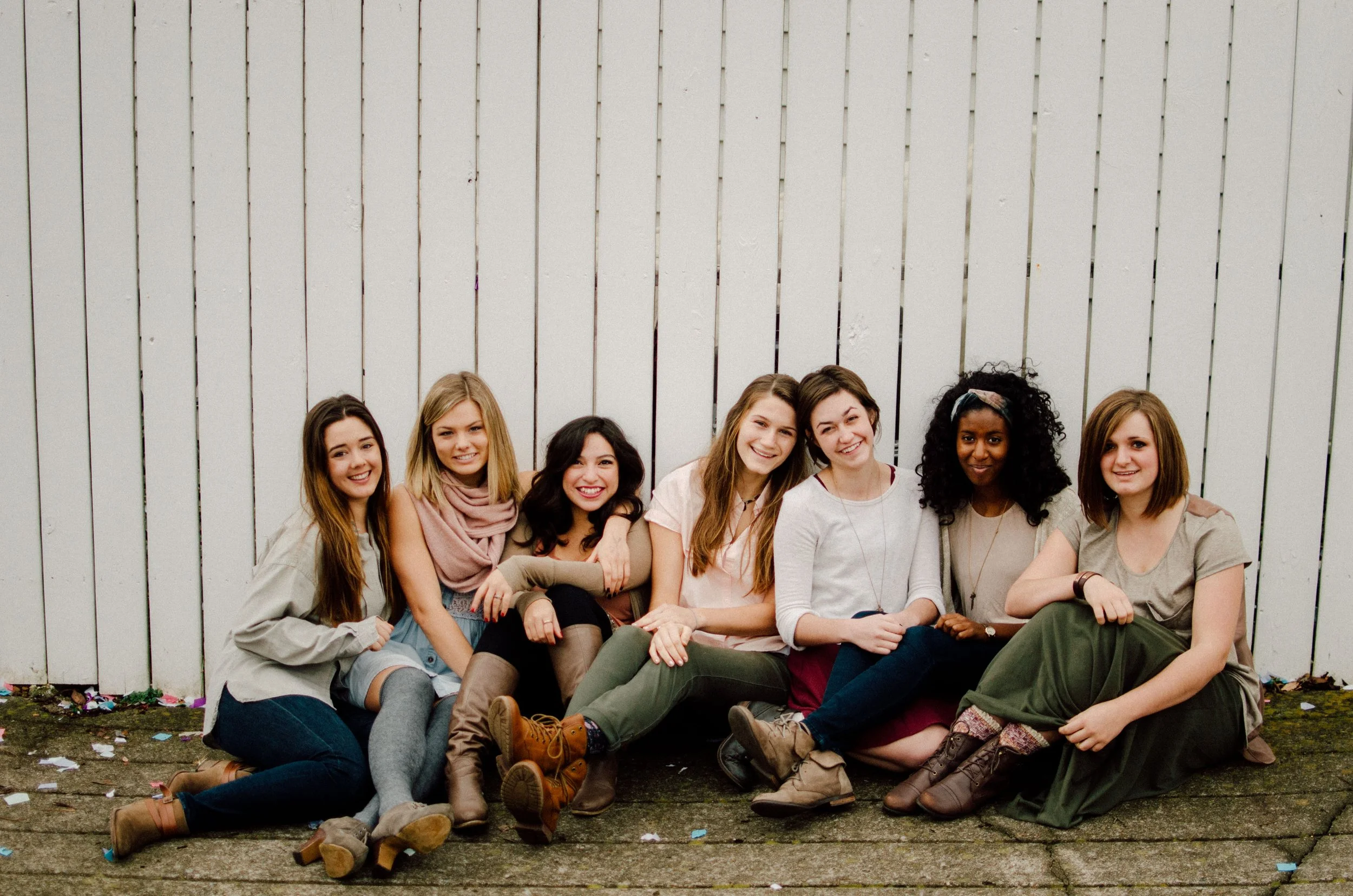 d42-girls-sitting-on-ground-together.jpg