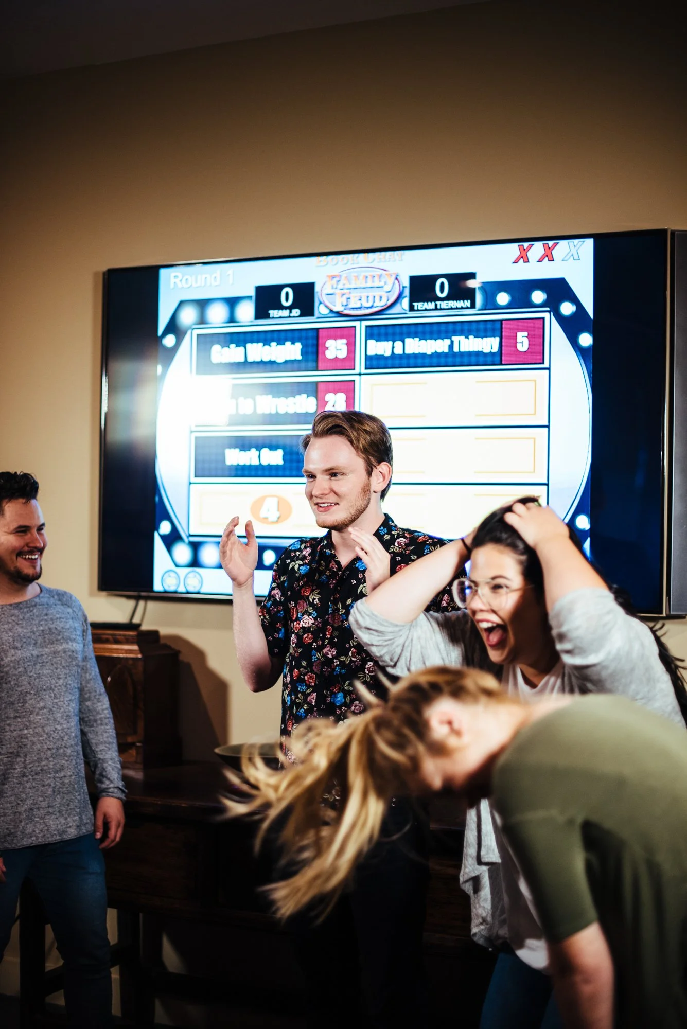 BT241-people-during-game-show-family-feud.jpg