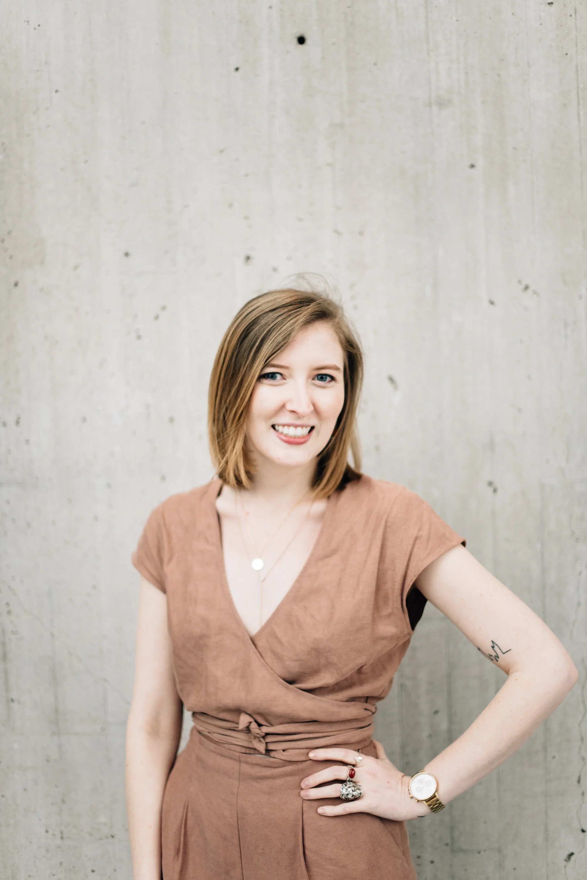 BT117-woman-smiling-short-hair.jpg