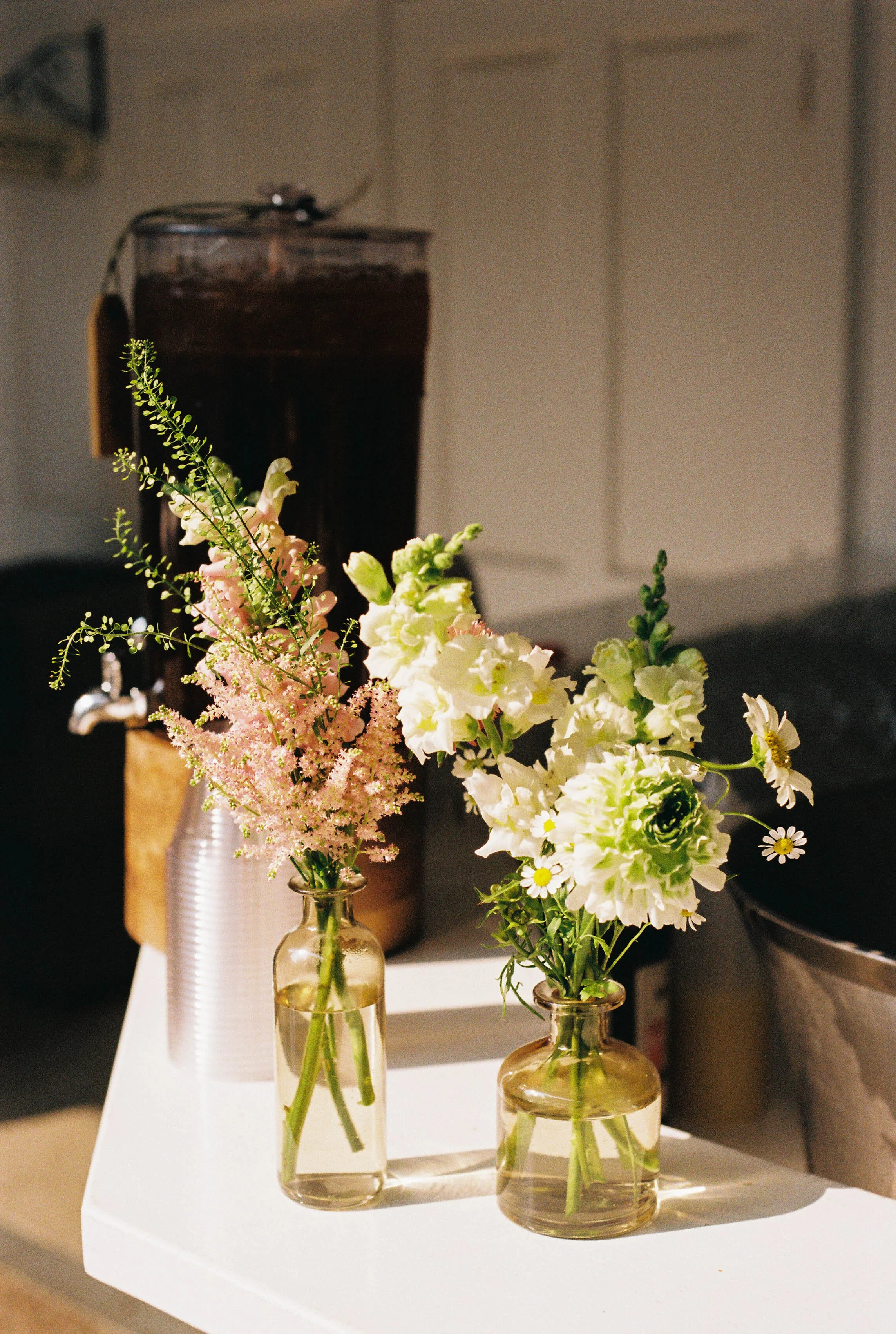 HRF59-floral-arrangement-at-wedding.jpg