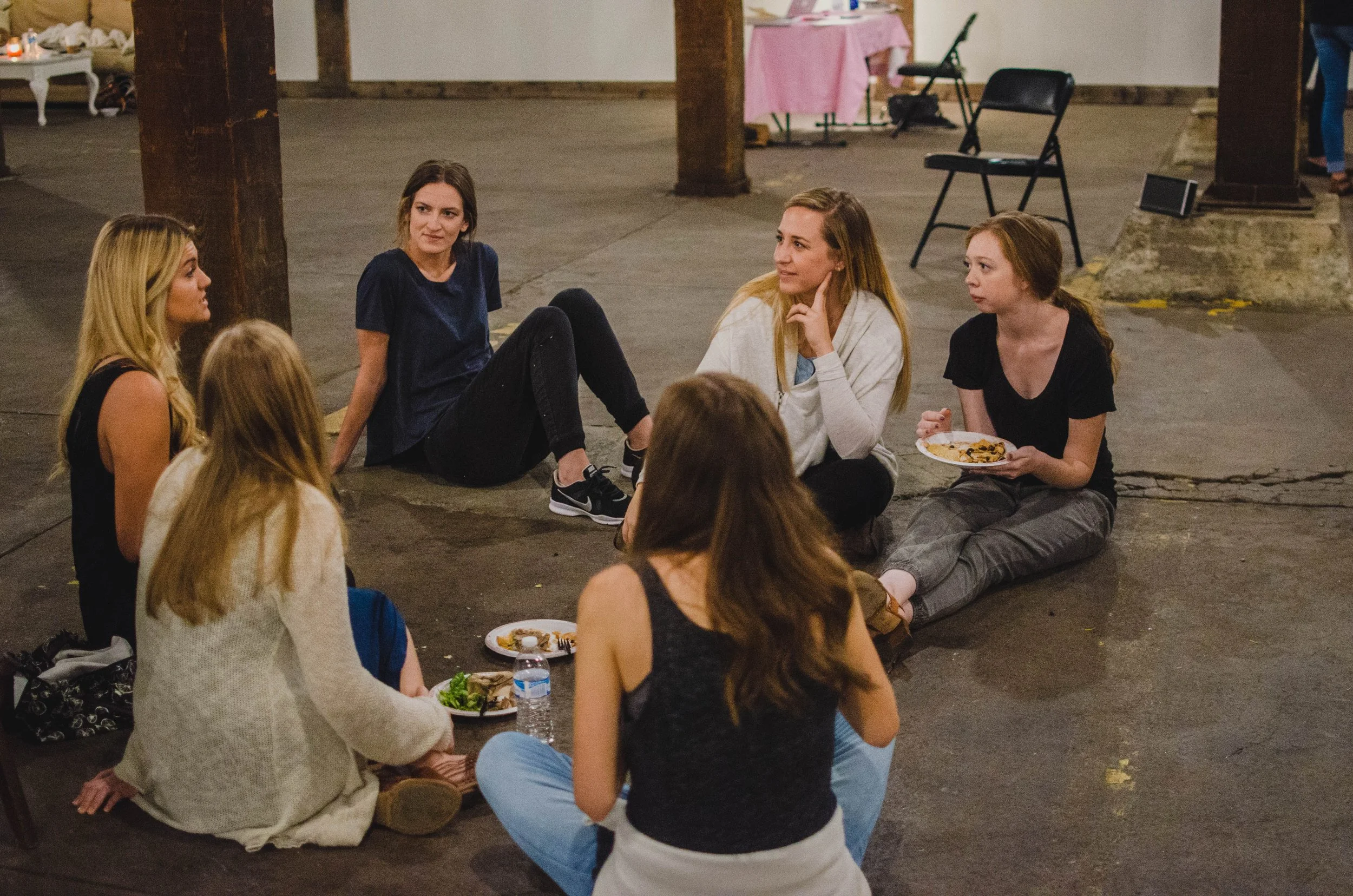 d104-women-in-circle-eating-talking.jpg
