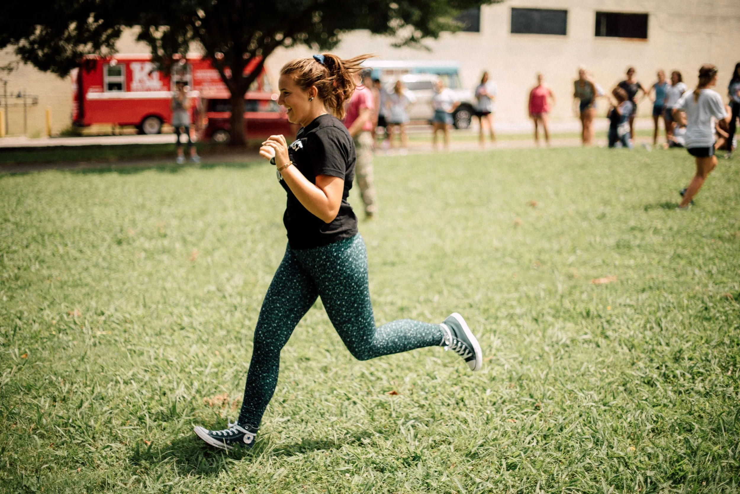 d234-woman-running-on-grass.jpg