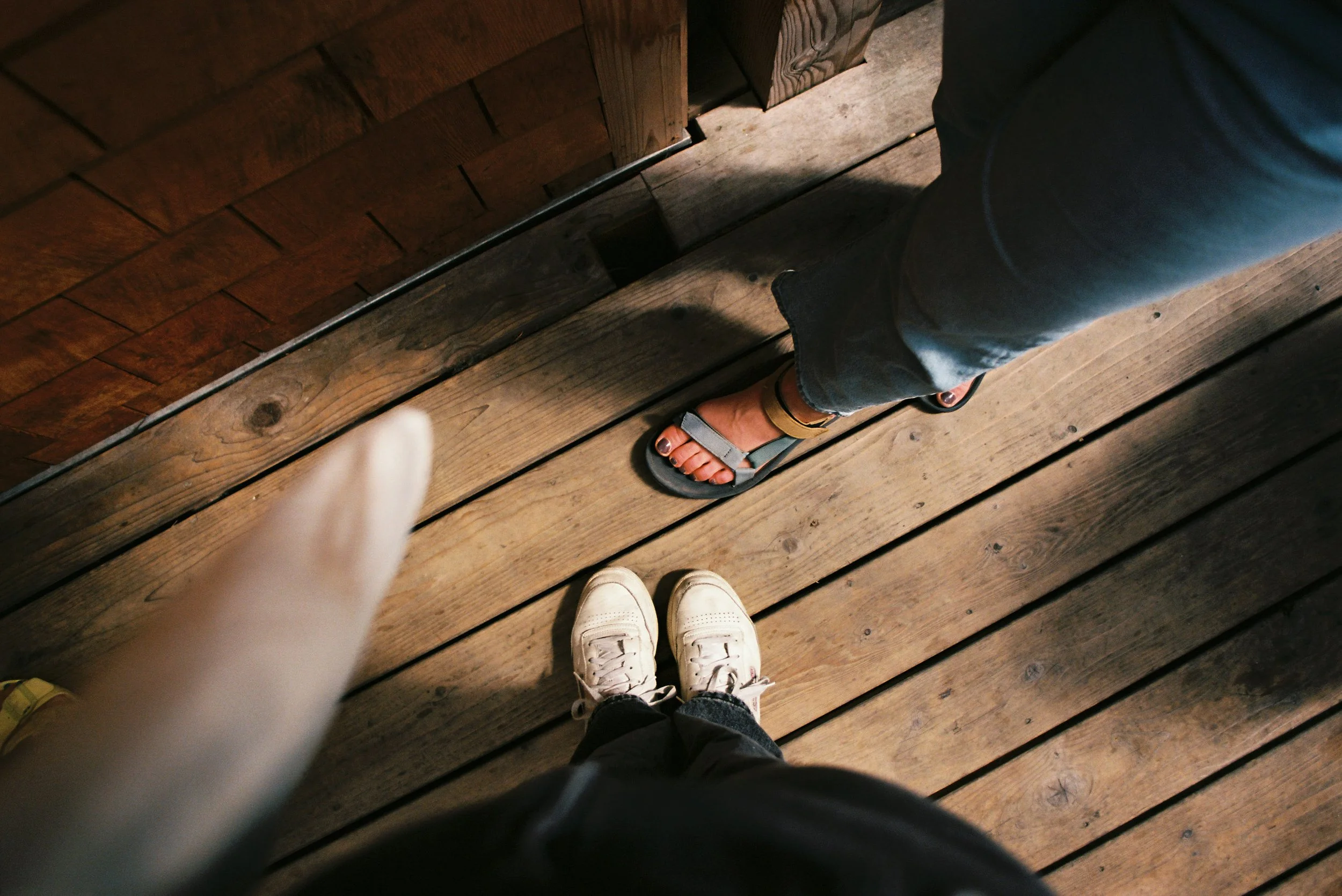 pnw28-sneakers-sandals-on-wood.jpg