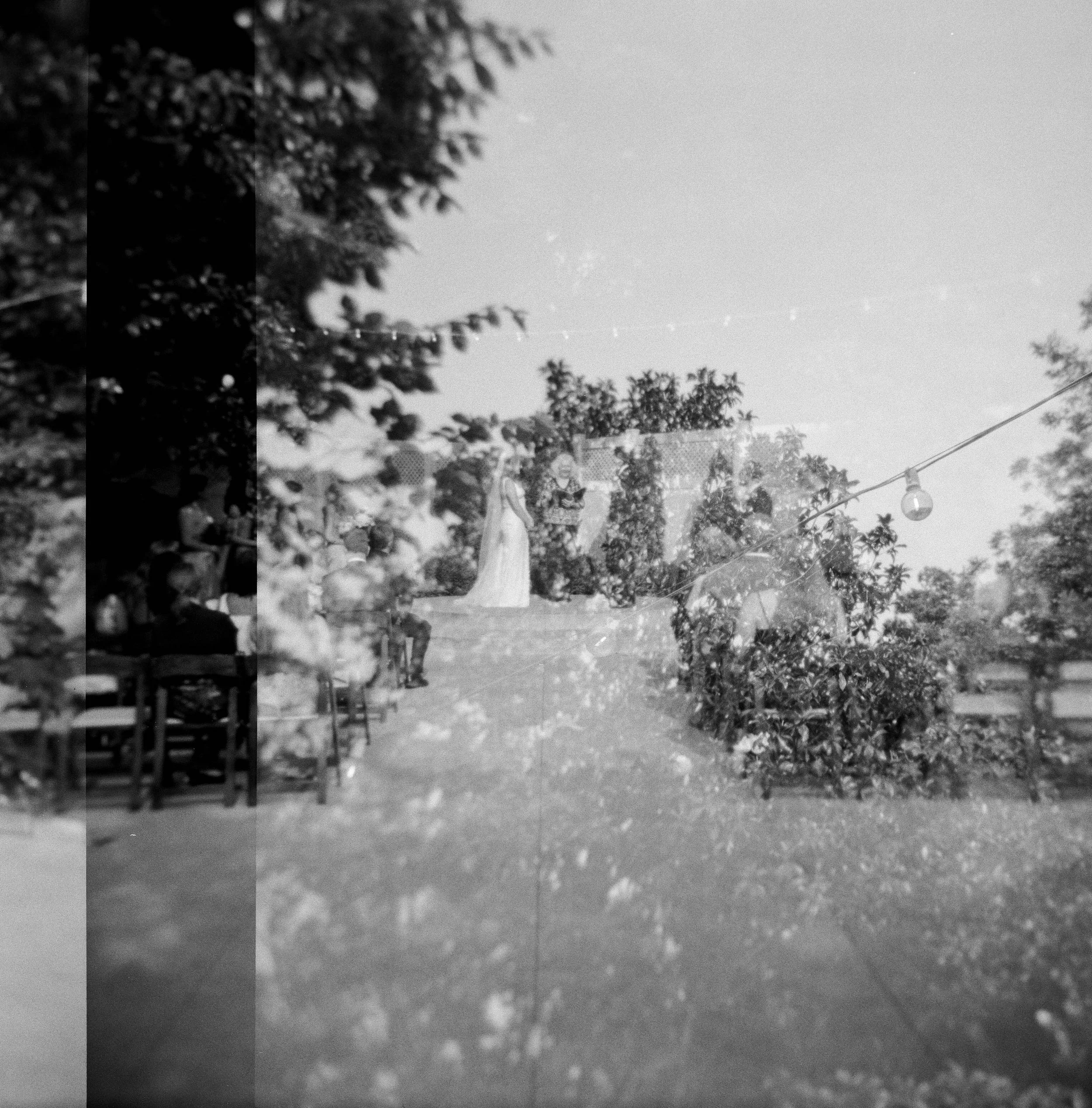HRF40-holga-wedding-ceremony-black-and-white.jpg