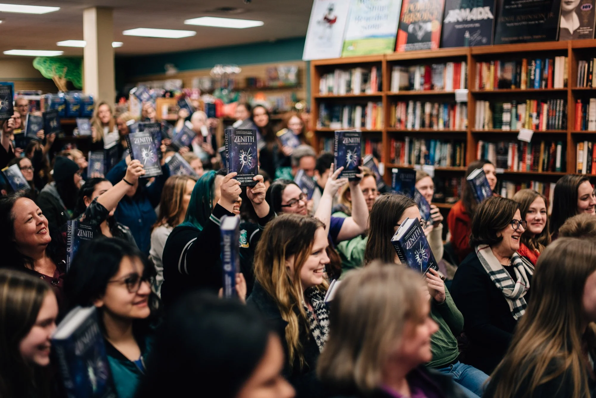 BT23-crowd-at-book-tour-andersons-chicago.jpg