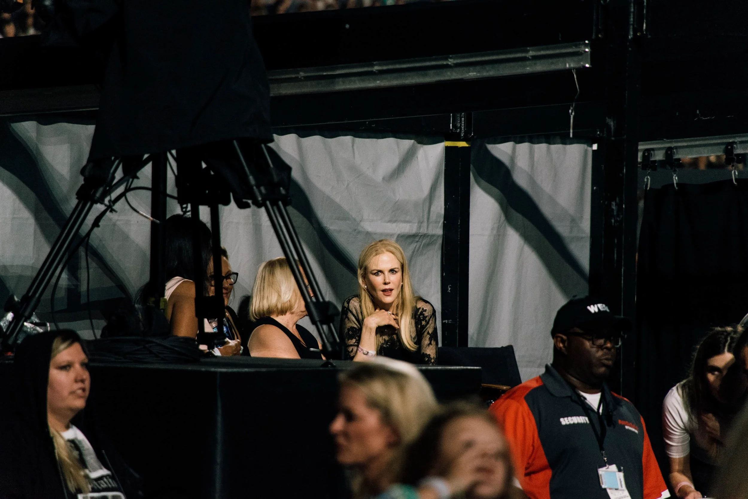 tay132-nicole-kidman-reputation-stadium-tour-nashville.jpg