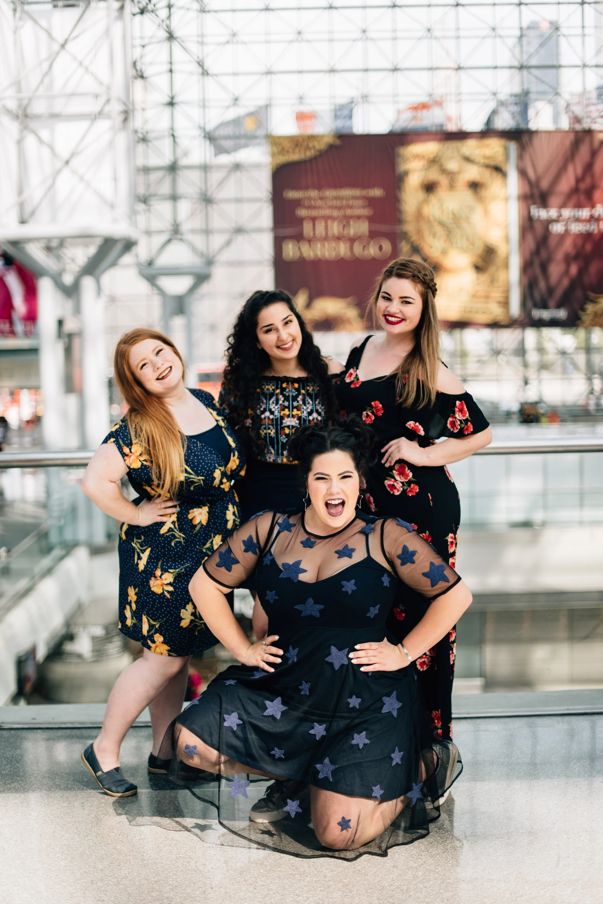 BT124-group-of-girls-at-bookcon-javits.jpg
