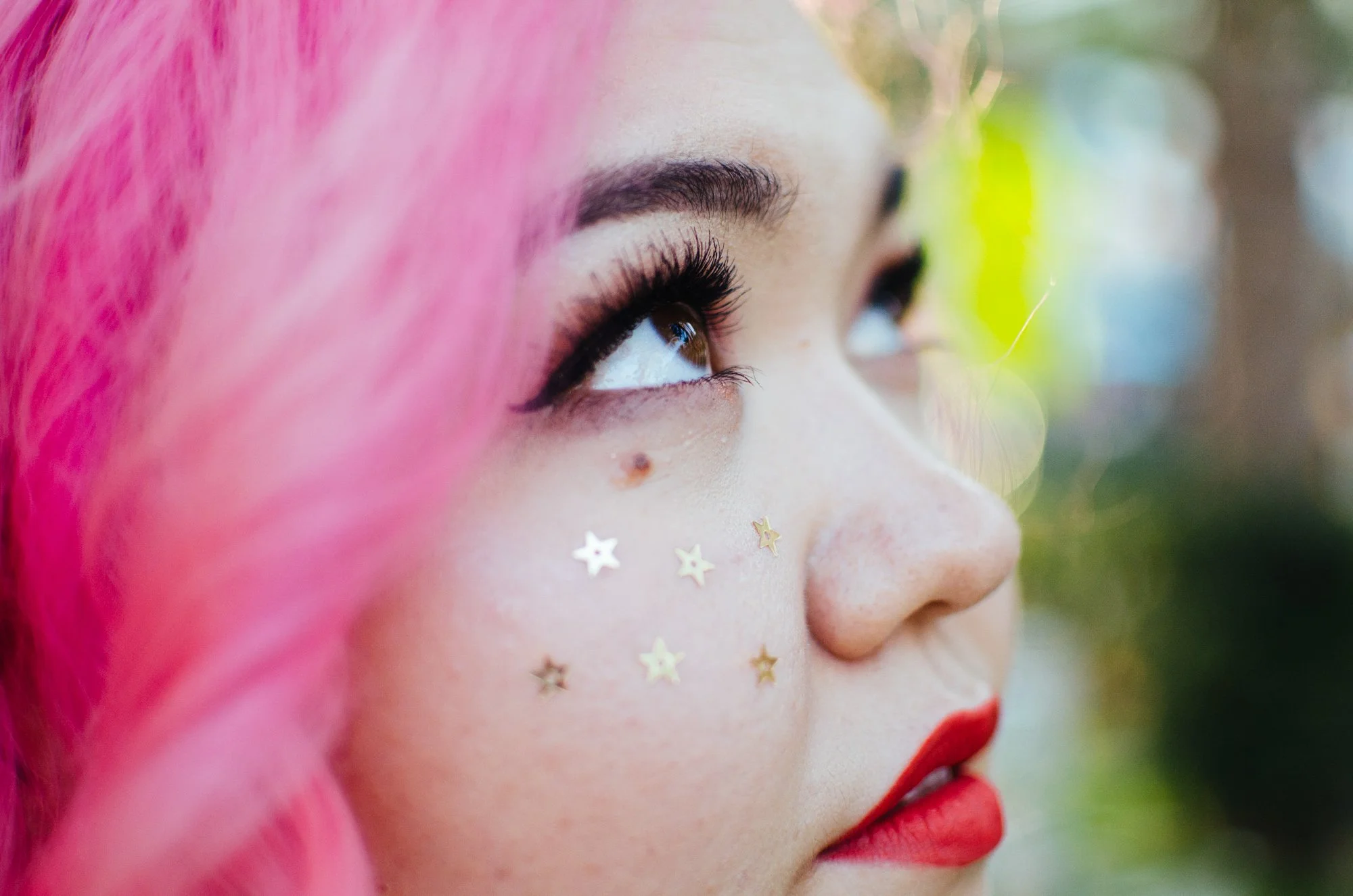 BT30-pink-hair-woman-star-stickers-on-face.jpg