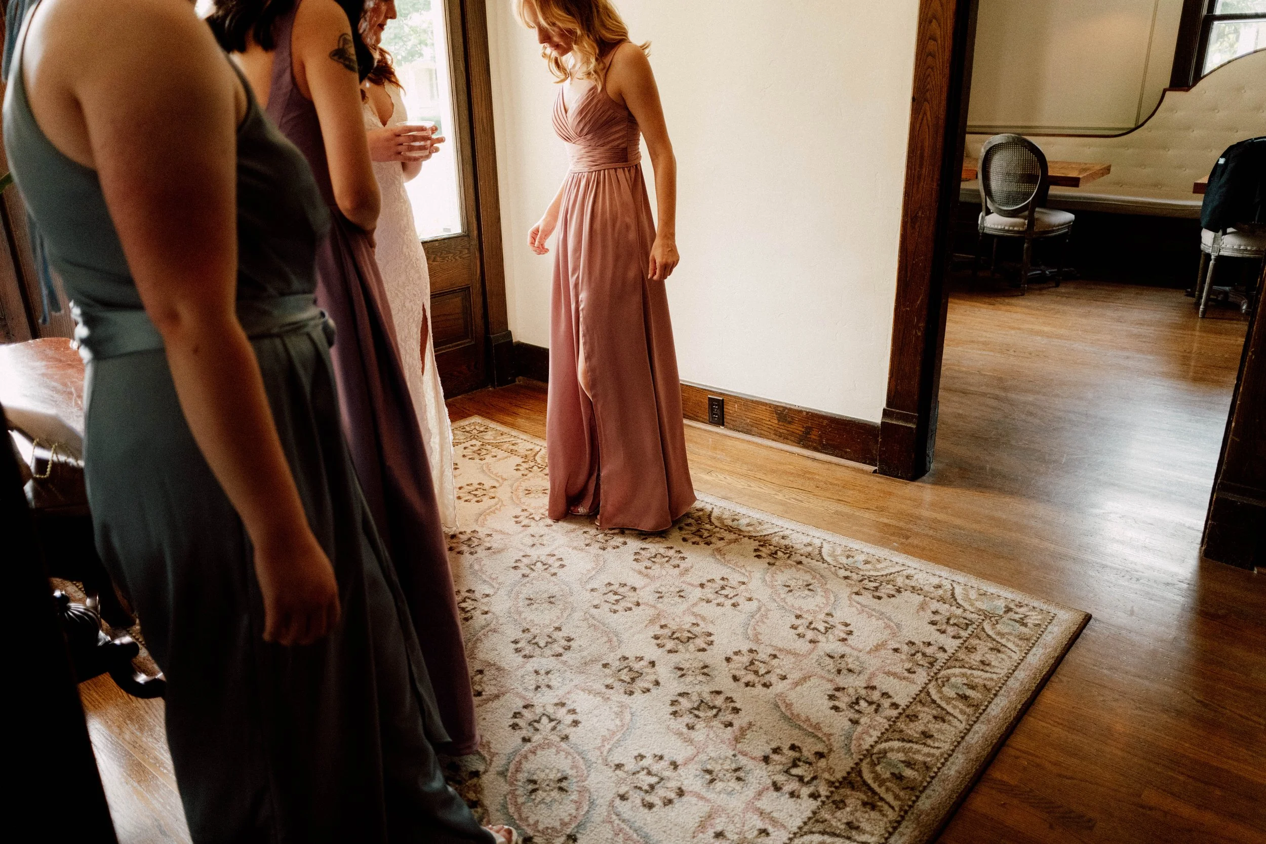 HRD14-bridesmaids-standing-on-rug.jpg