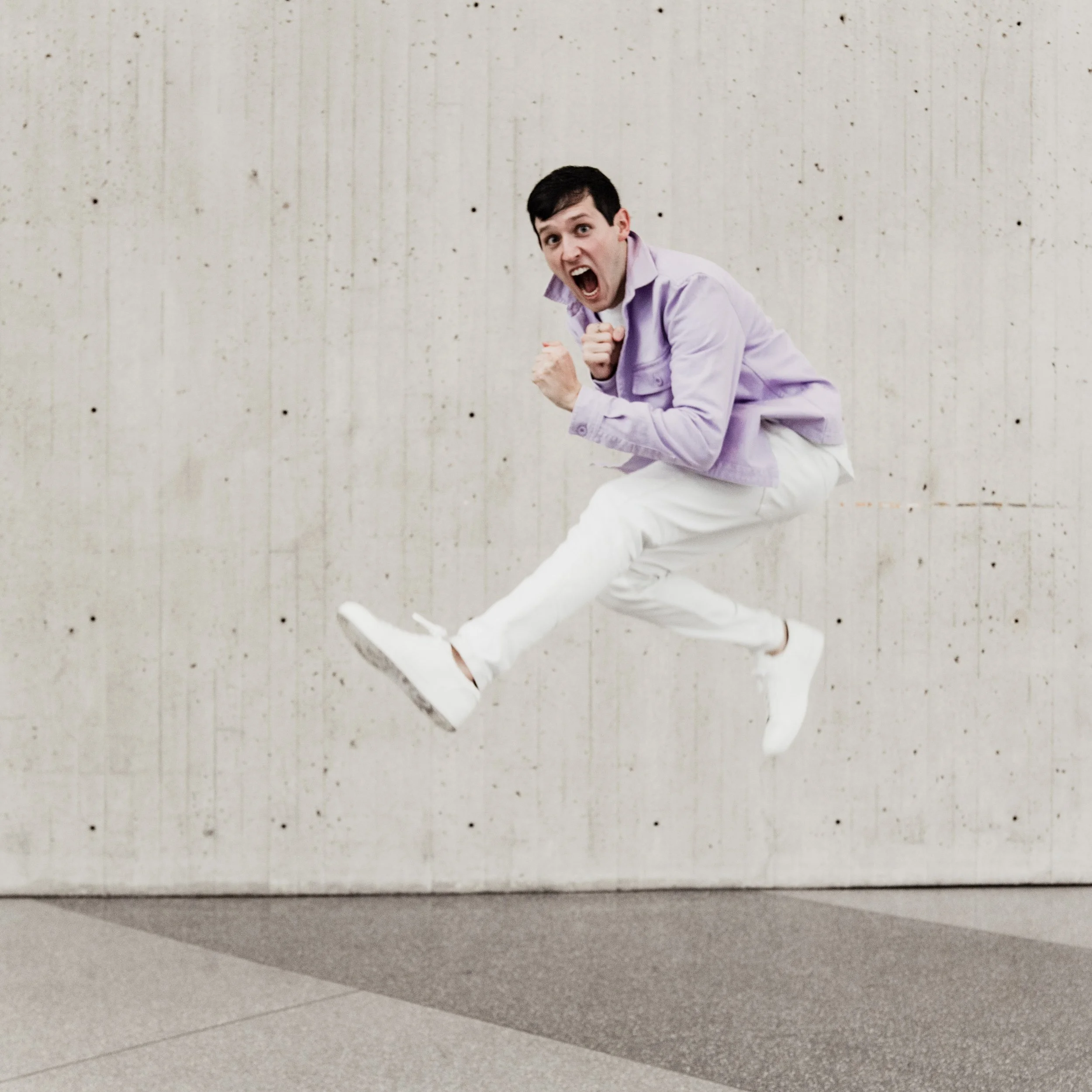 BT281-jessethereader-jumping.jpg