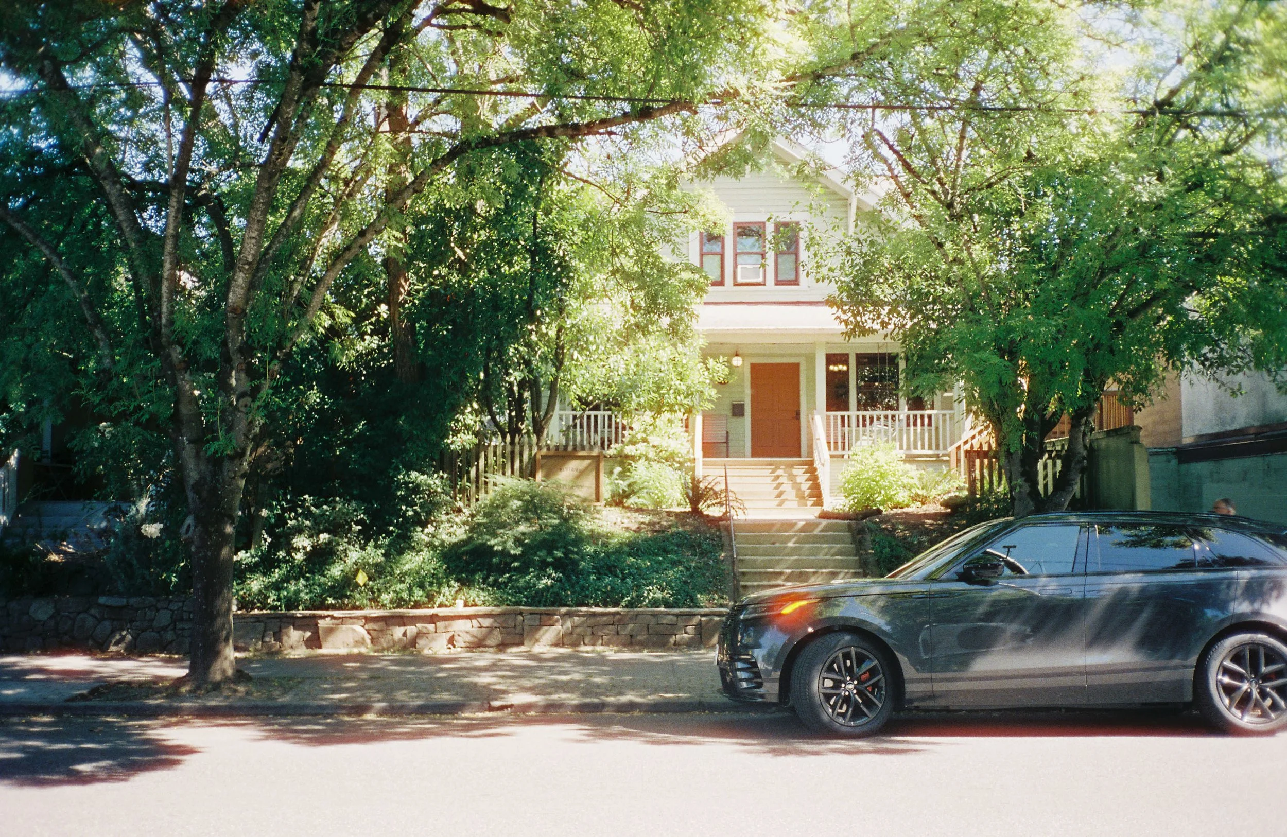 pnw3-portland-street-house-car.jpg