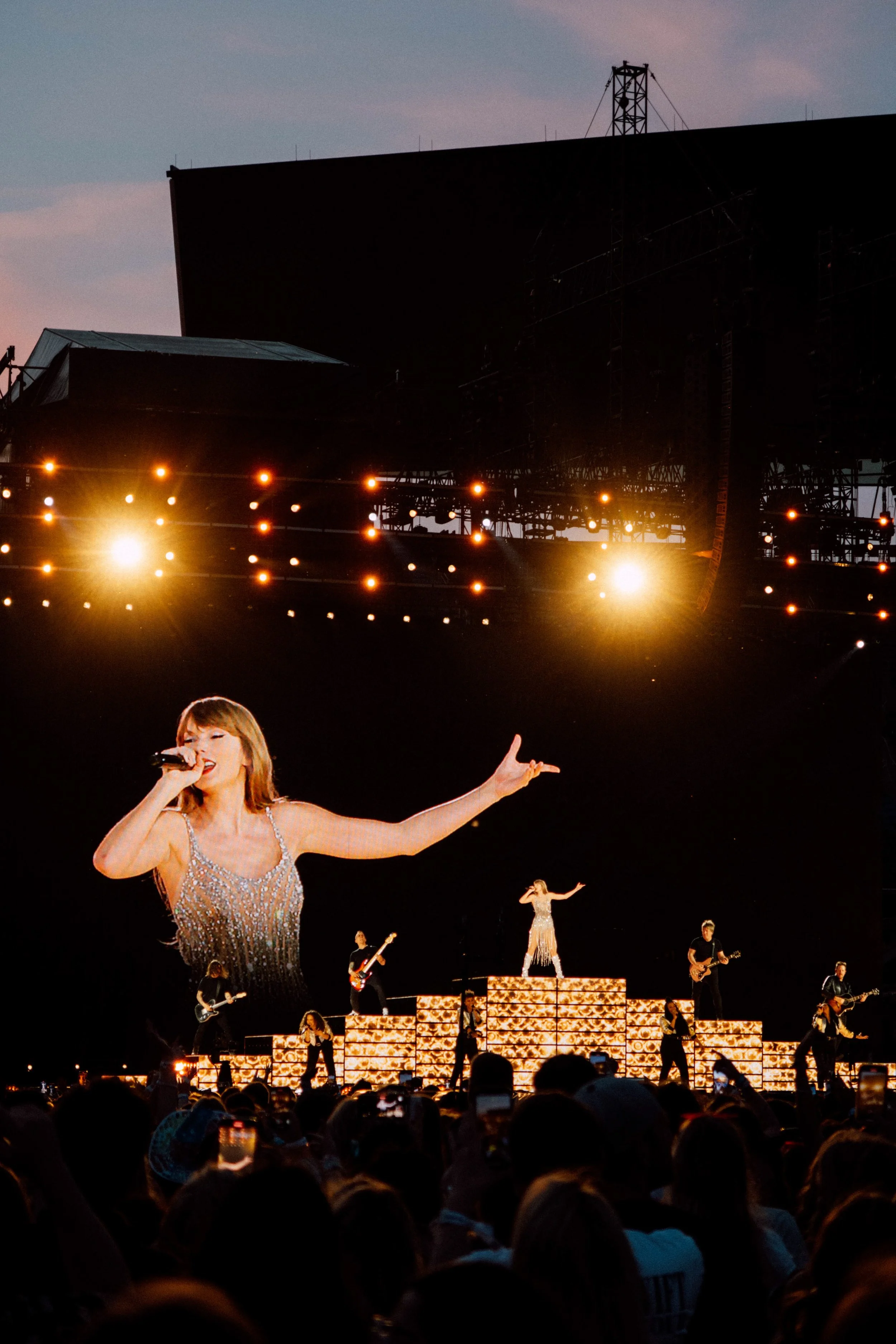 taylor-swift-eras-tour-soldier-field-chicago-fearless-2.jpg