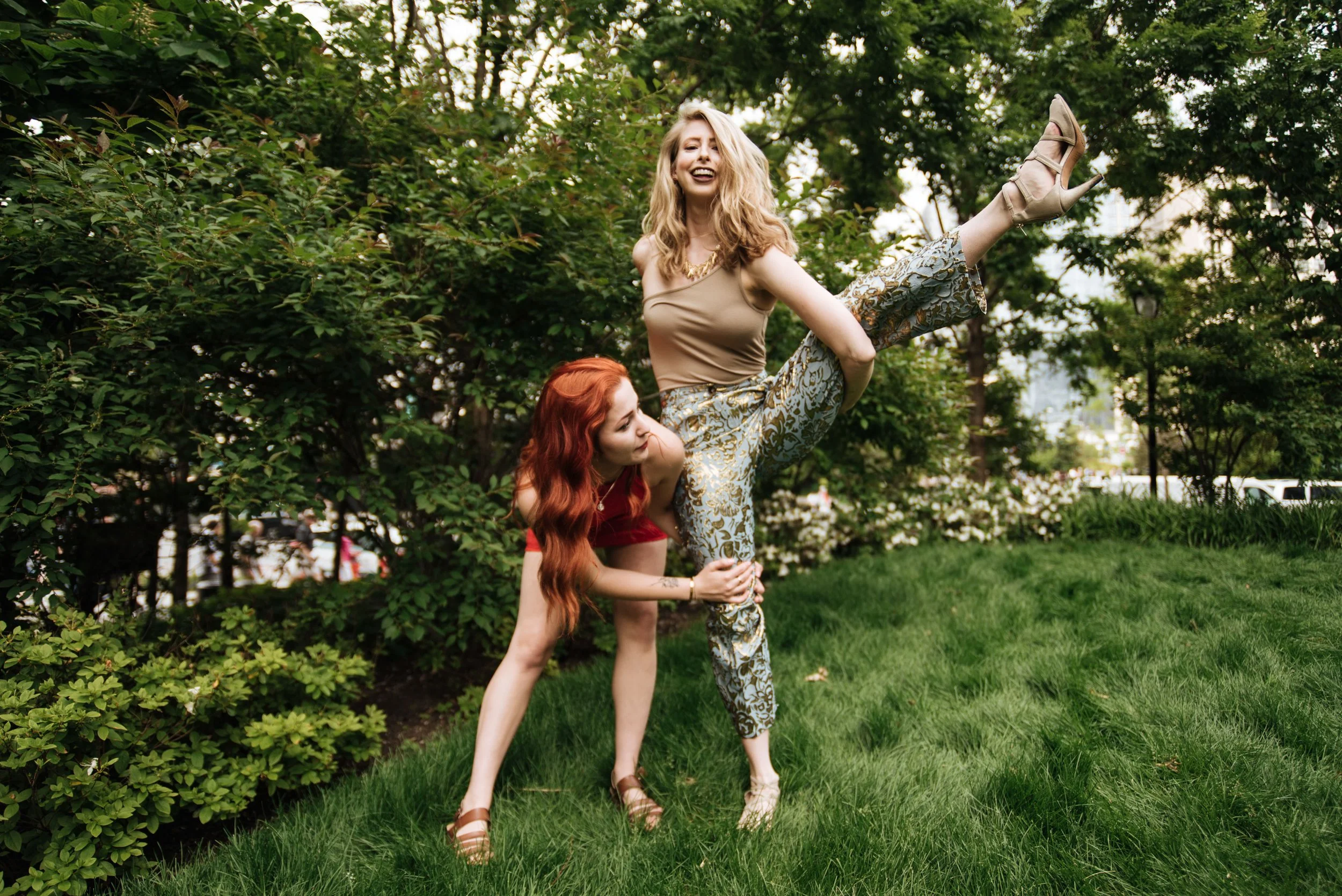 BT366-woman-lifting-leg-goofy.jpg