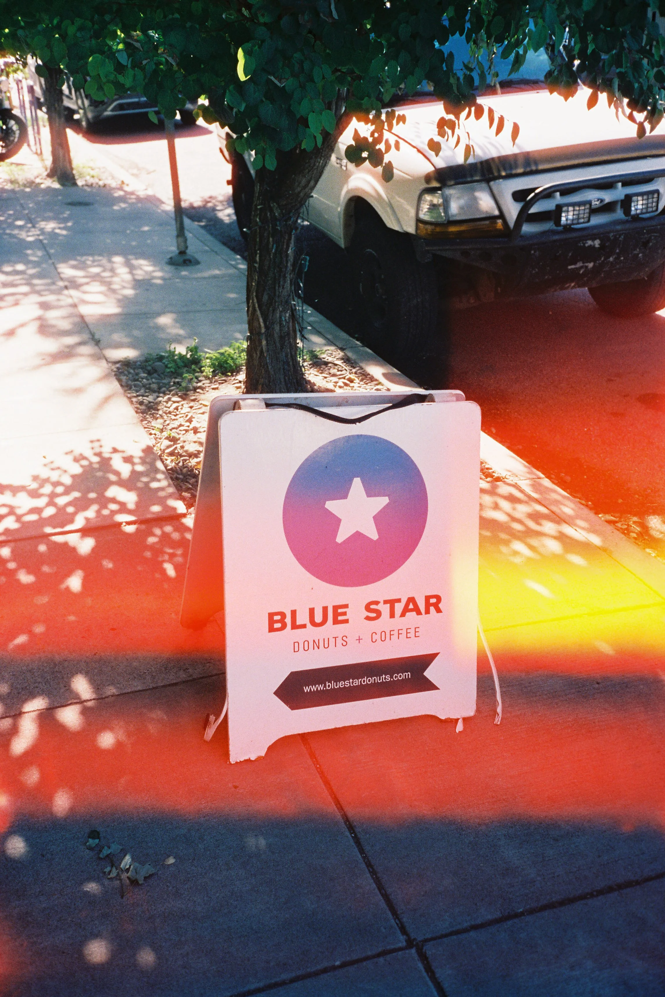 pnw1-blue-star-donuts-sign-portland.jpg