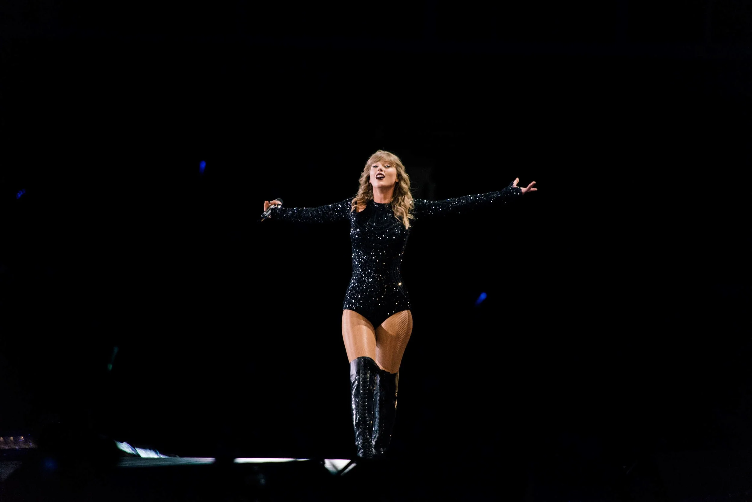 tay141-taylor-swift-reputation-stadium-tour-nashville-nissan-stadium.jpg