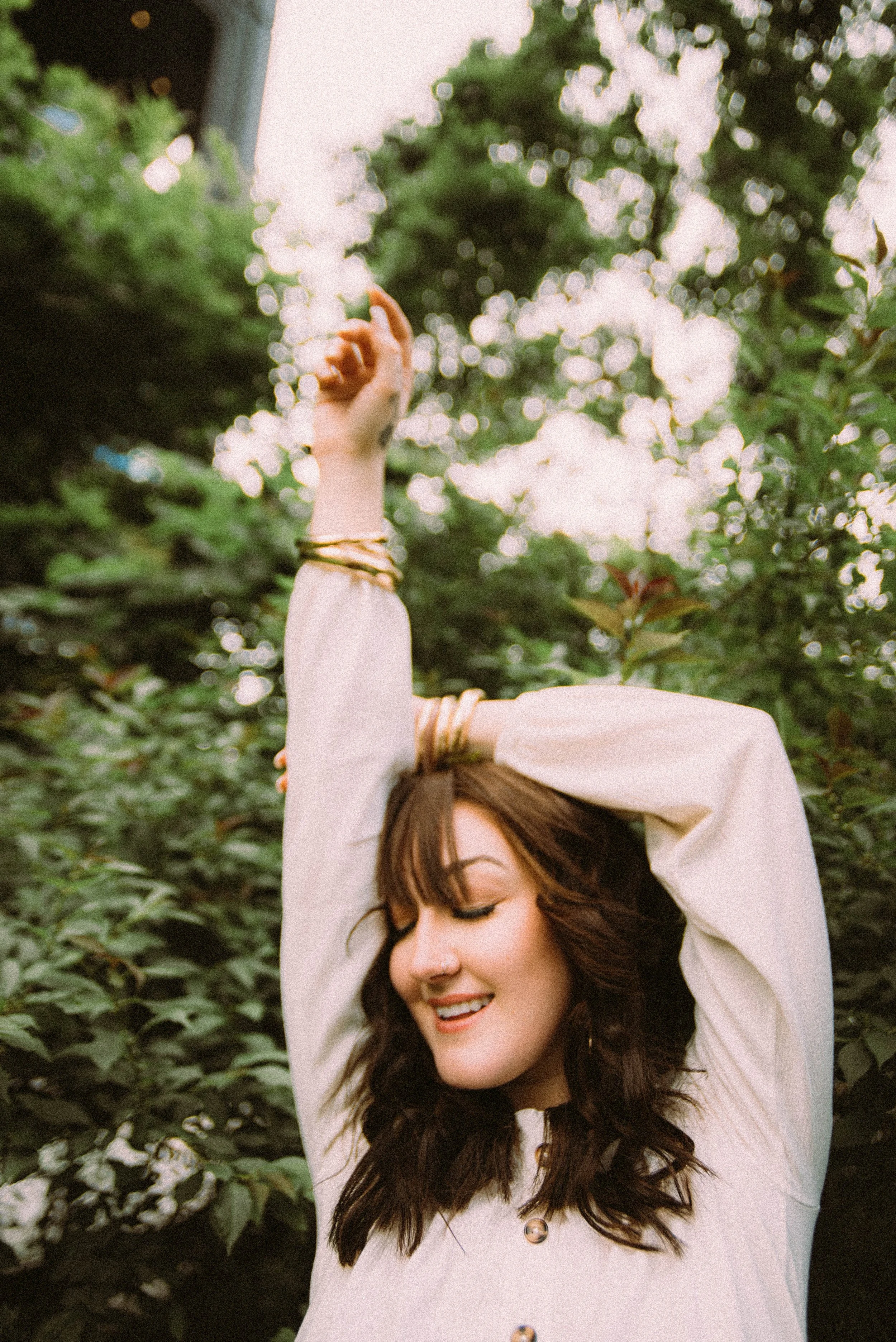 BT383-woman-reaching-up.jpg