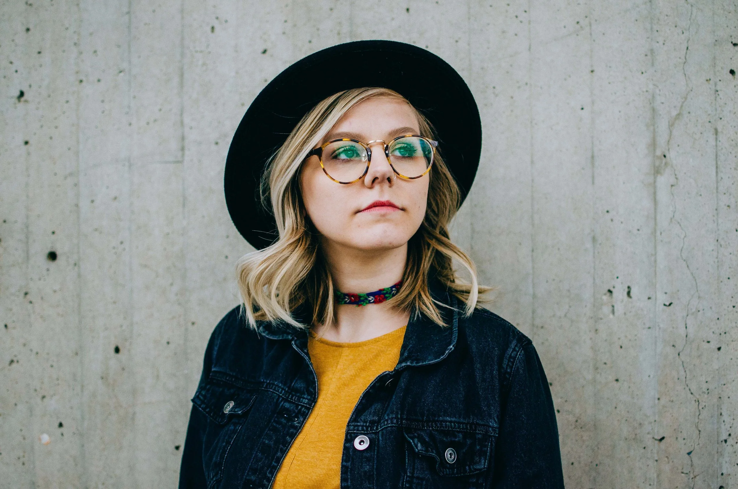 BT211-blonde-woman-yellow-shirt-hat.jpg