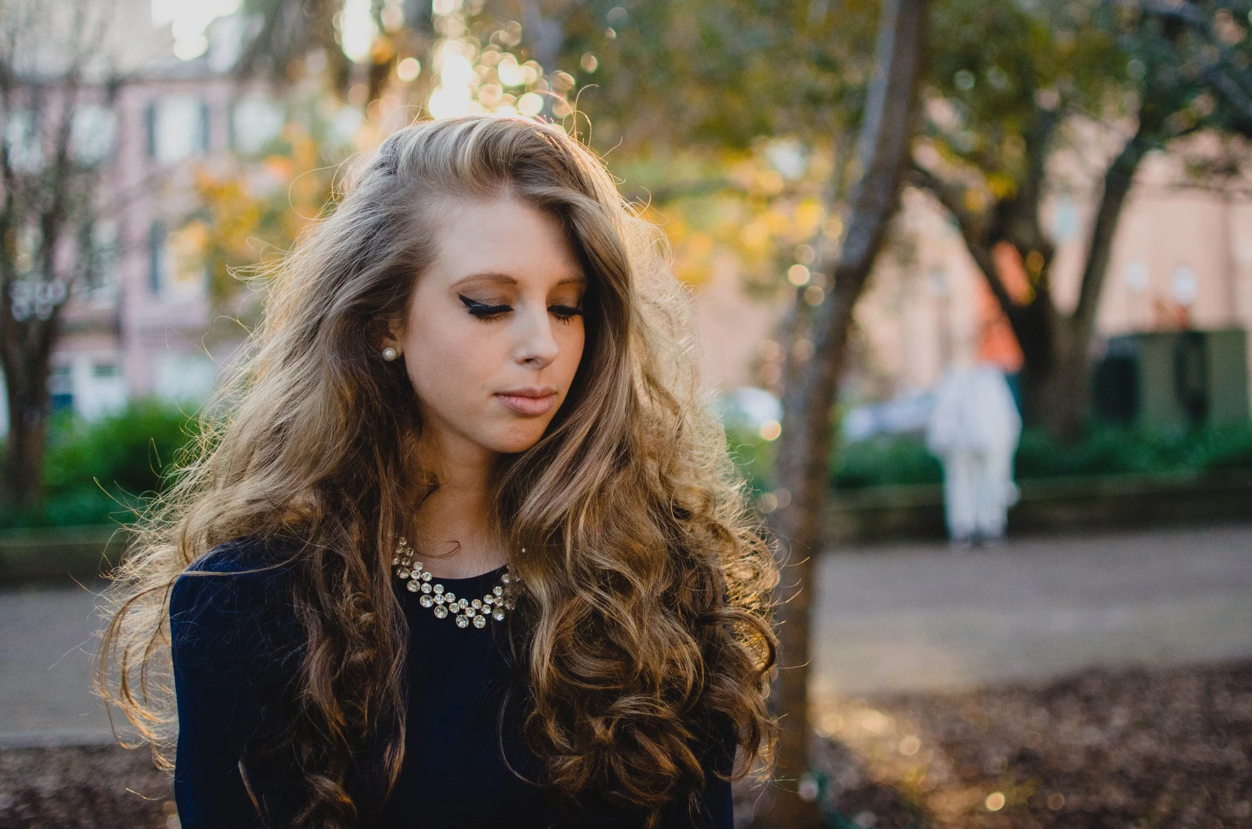 BT16-white-woman-curly-hair-at-sunset-charleston.jpg