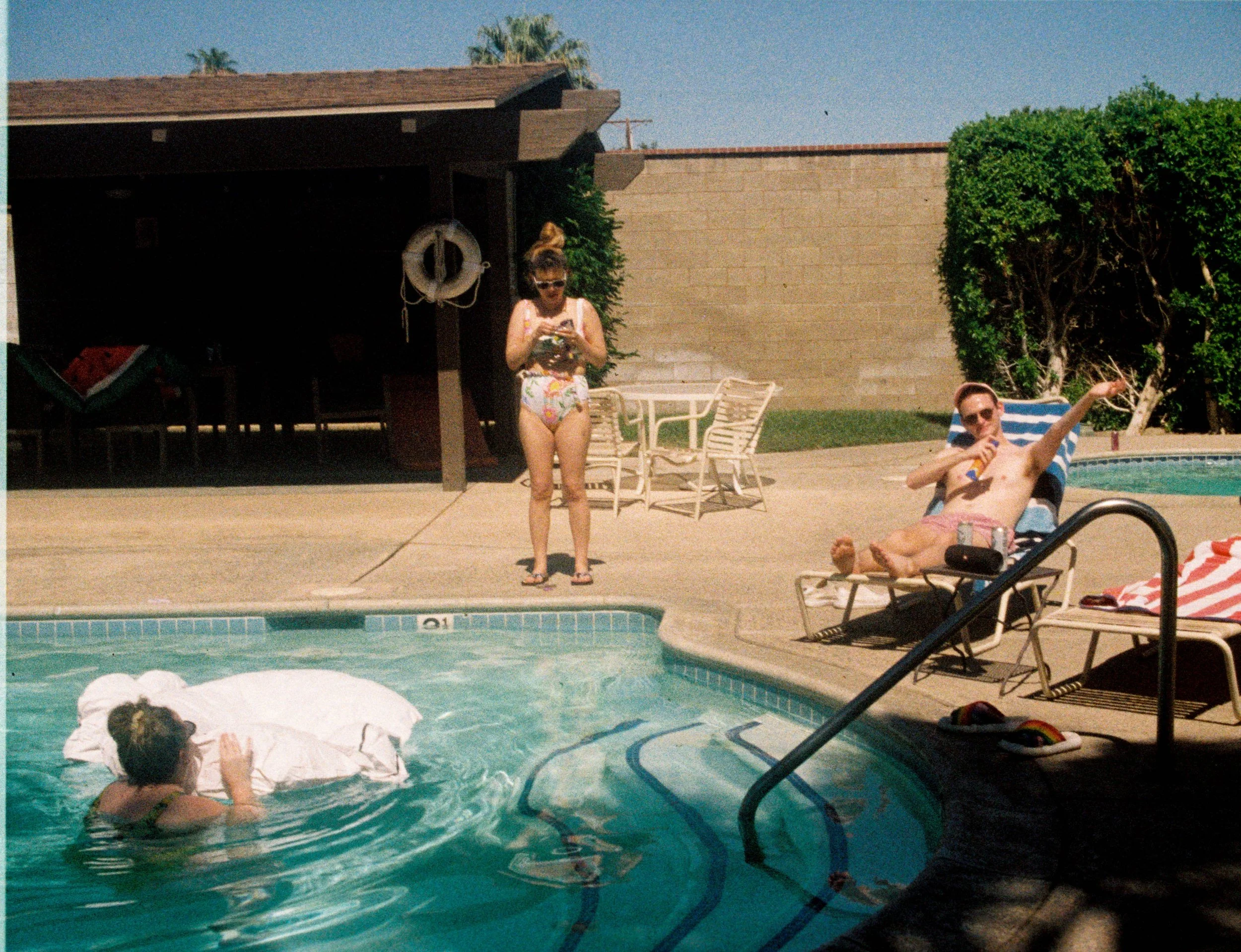 BT84-people-at-pool-in-sun.jpg