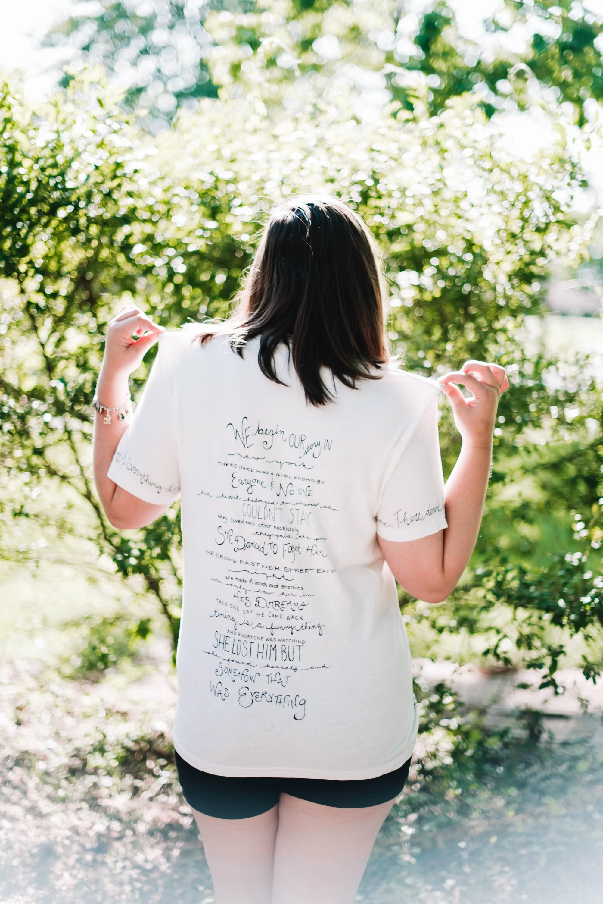 tay76-woman-1989-tshirt.jpg